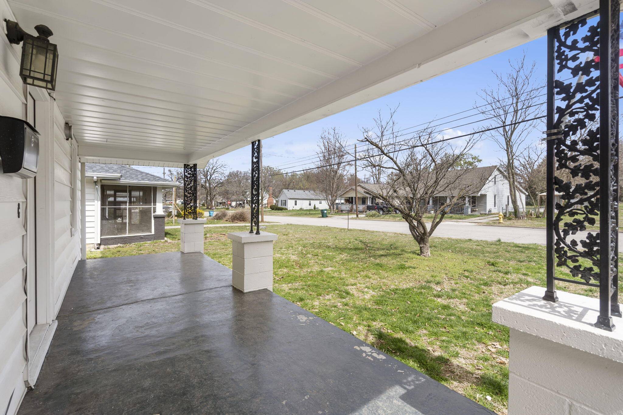 Springfield, MO 65803,2537 N East AVE