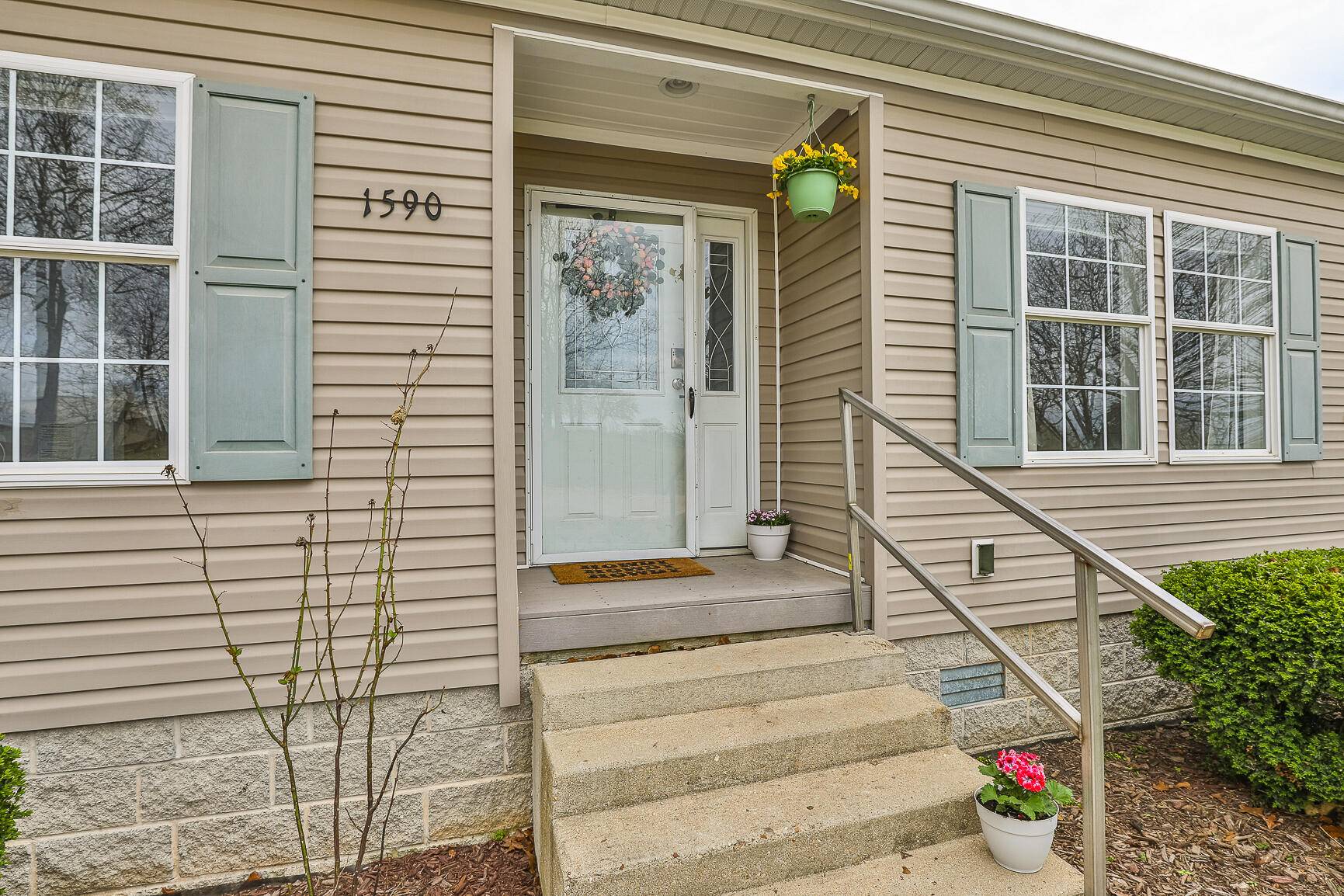 Norwood, MO 65717,1590 Fisk RD