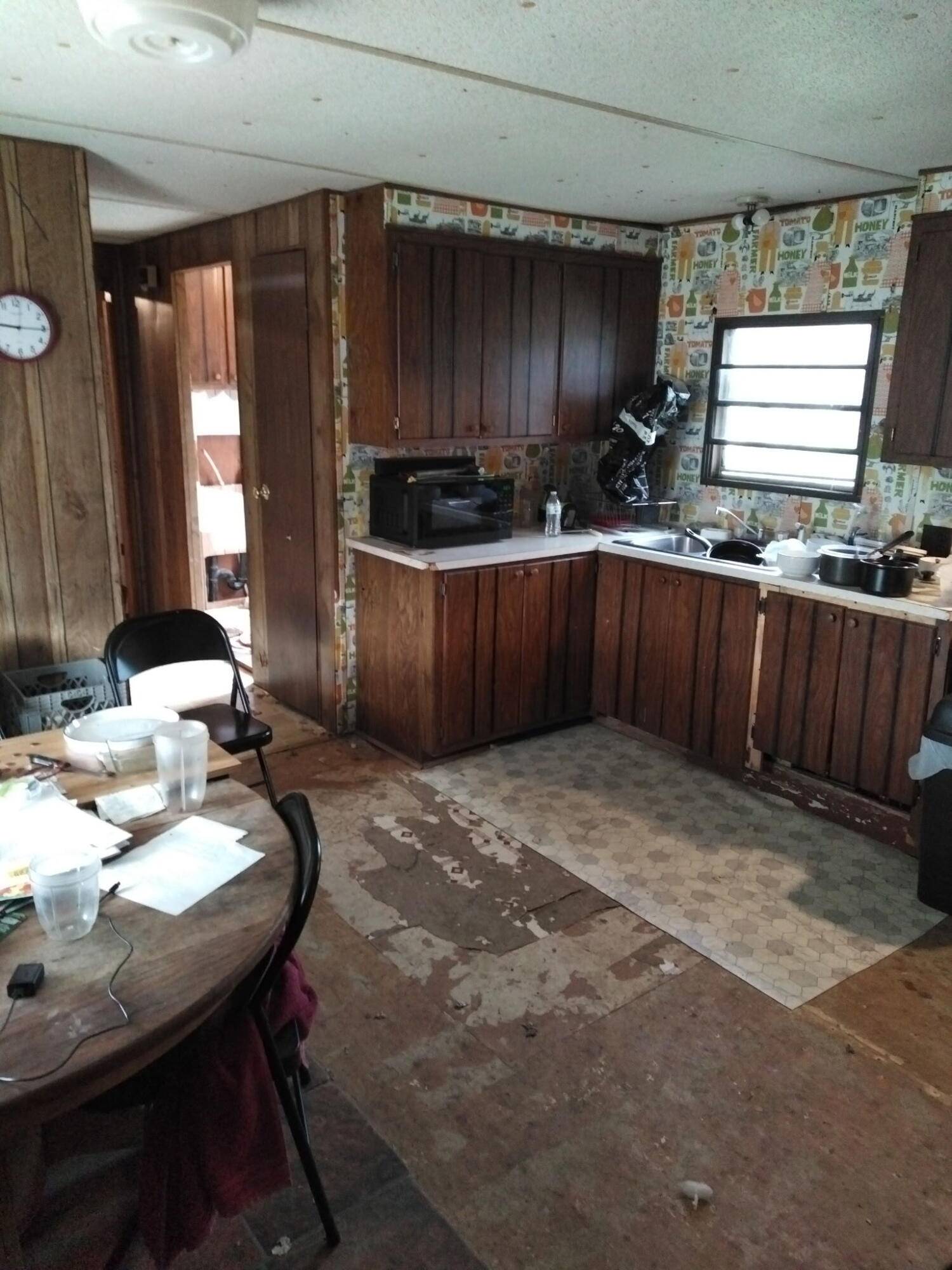 Birch Tree, MO 65438,9257 E 3rd ST
