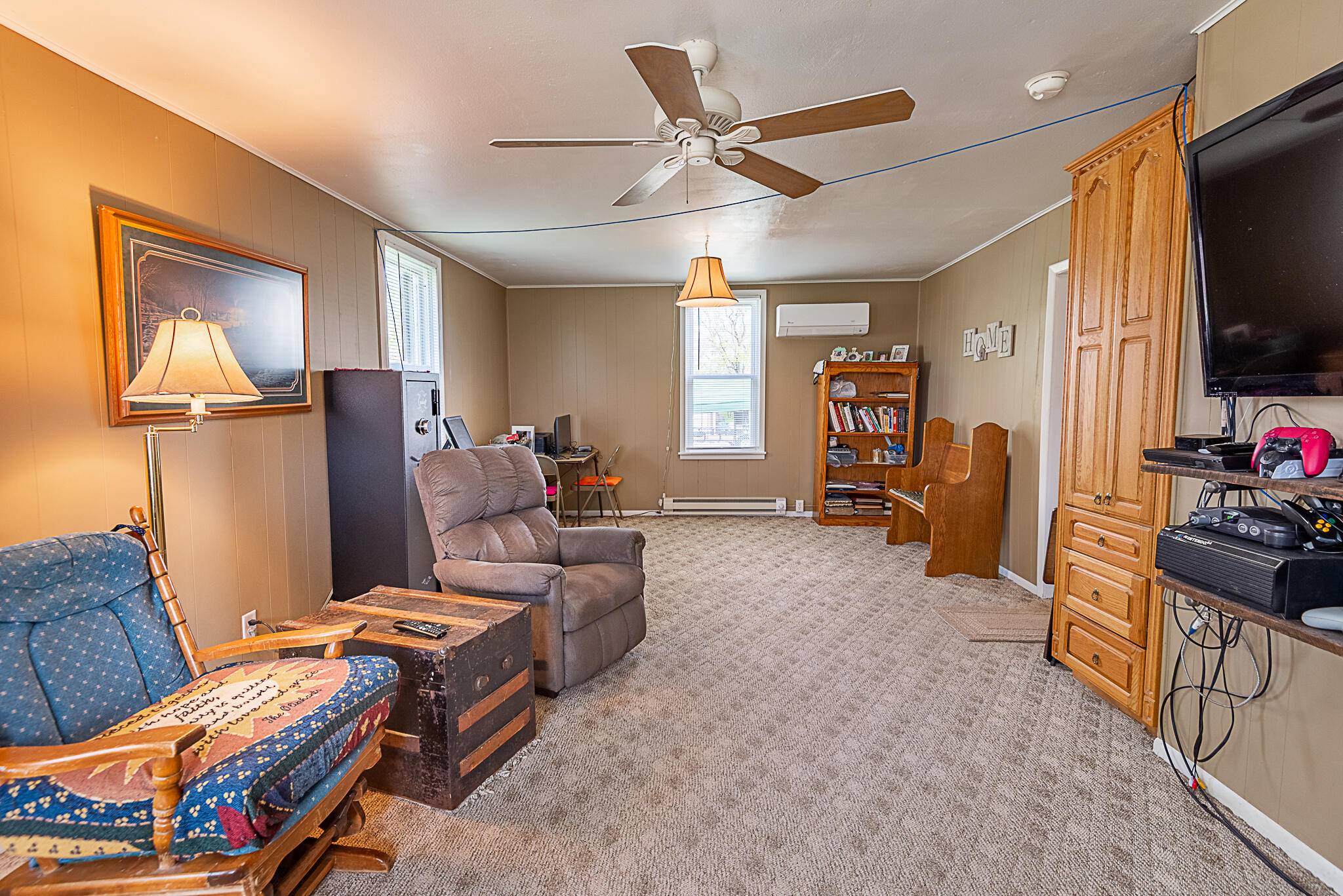 Billings, MO 65610,323 N Main ST