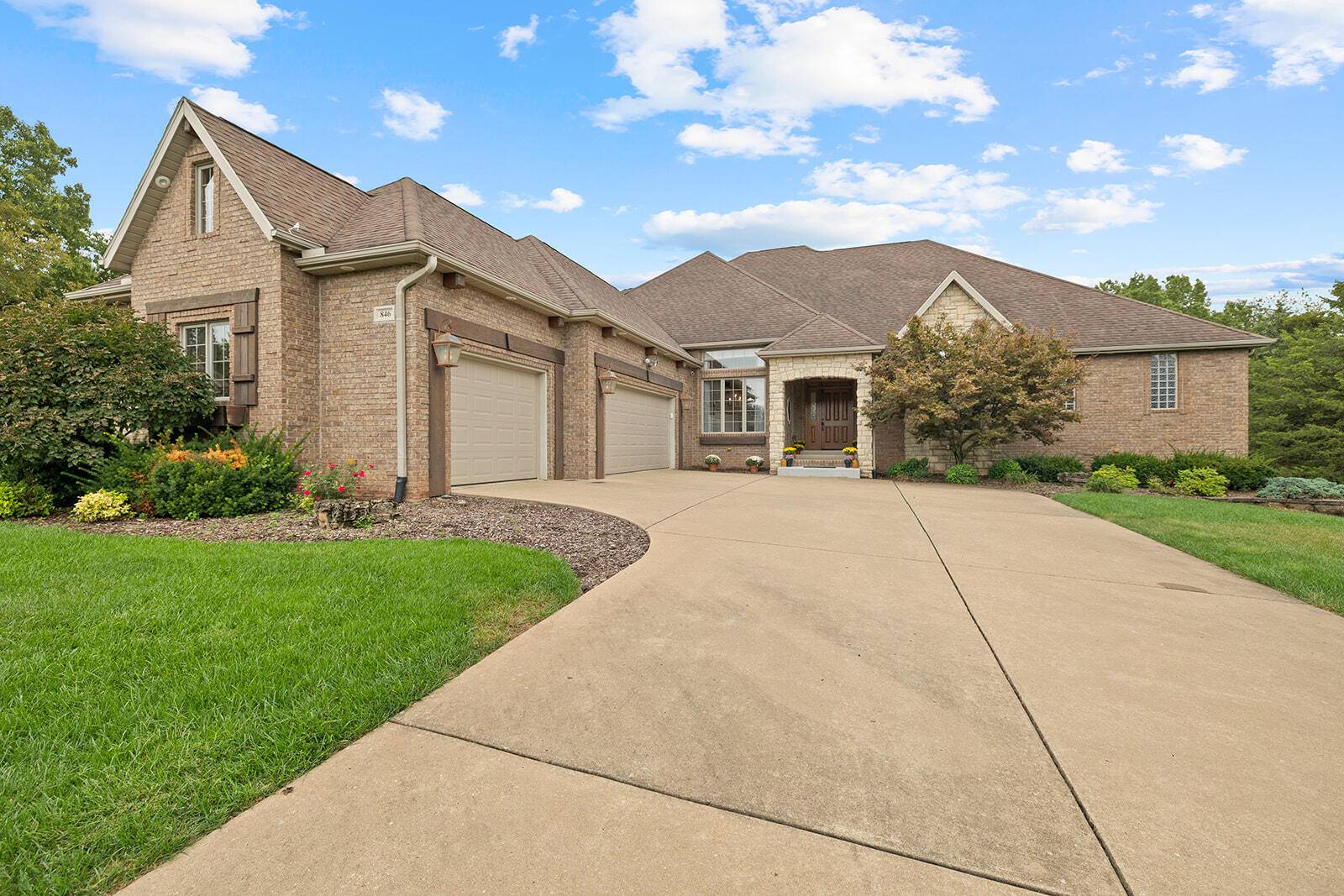 Springfield, MO 65809,846 White Diamond CT