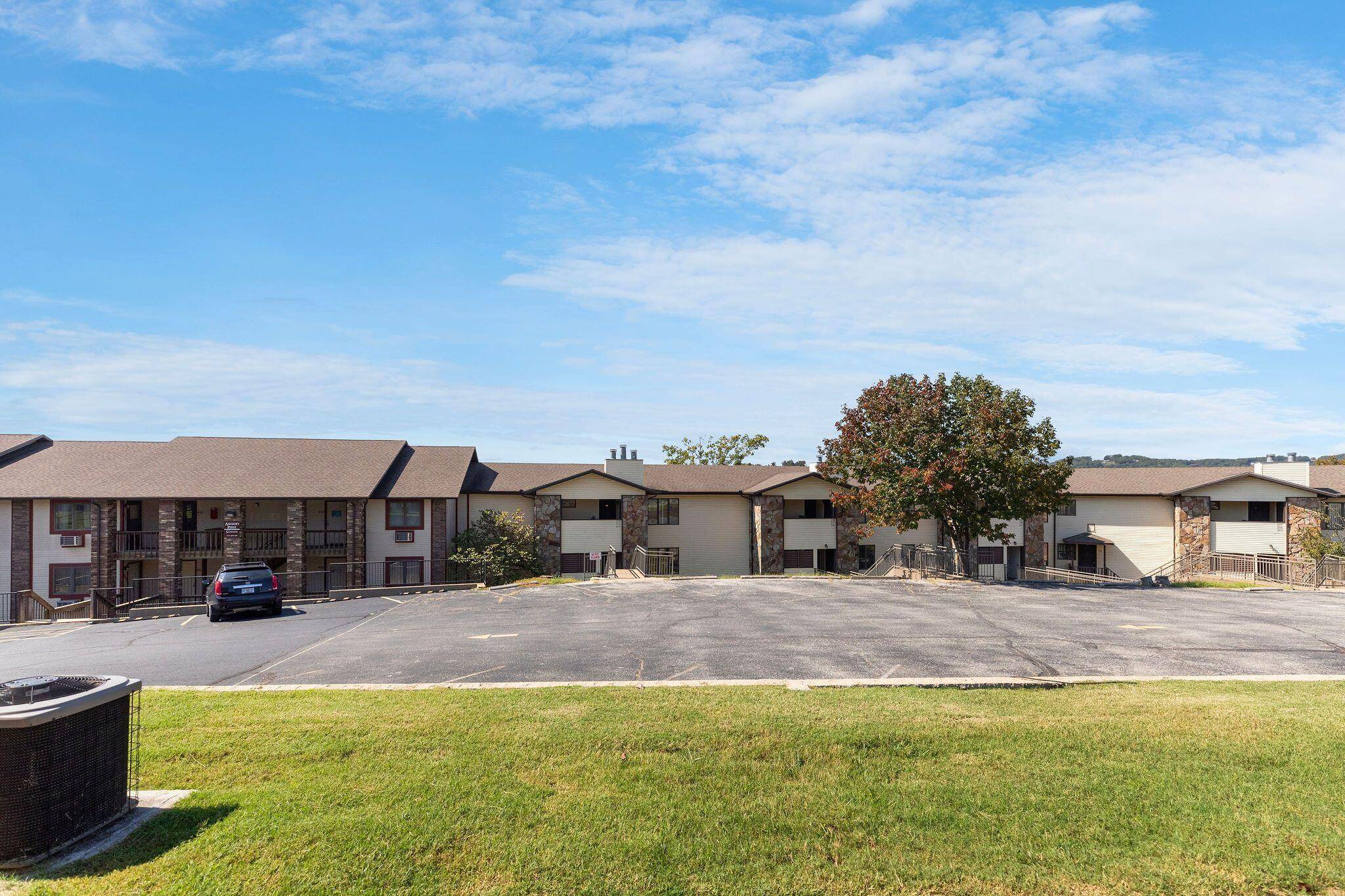 Kimberling City, MO 65686,70 Kimberling Crossing DR #206-207
