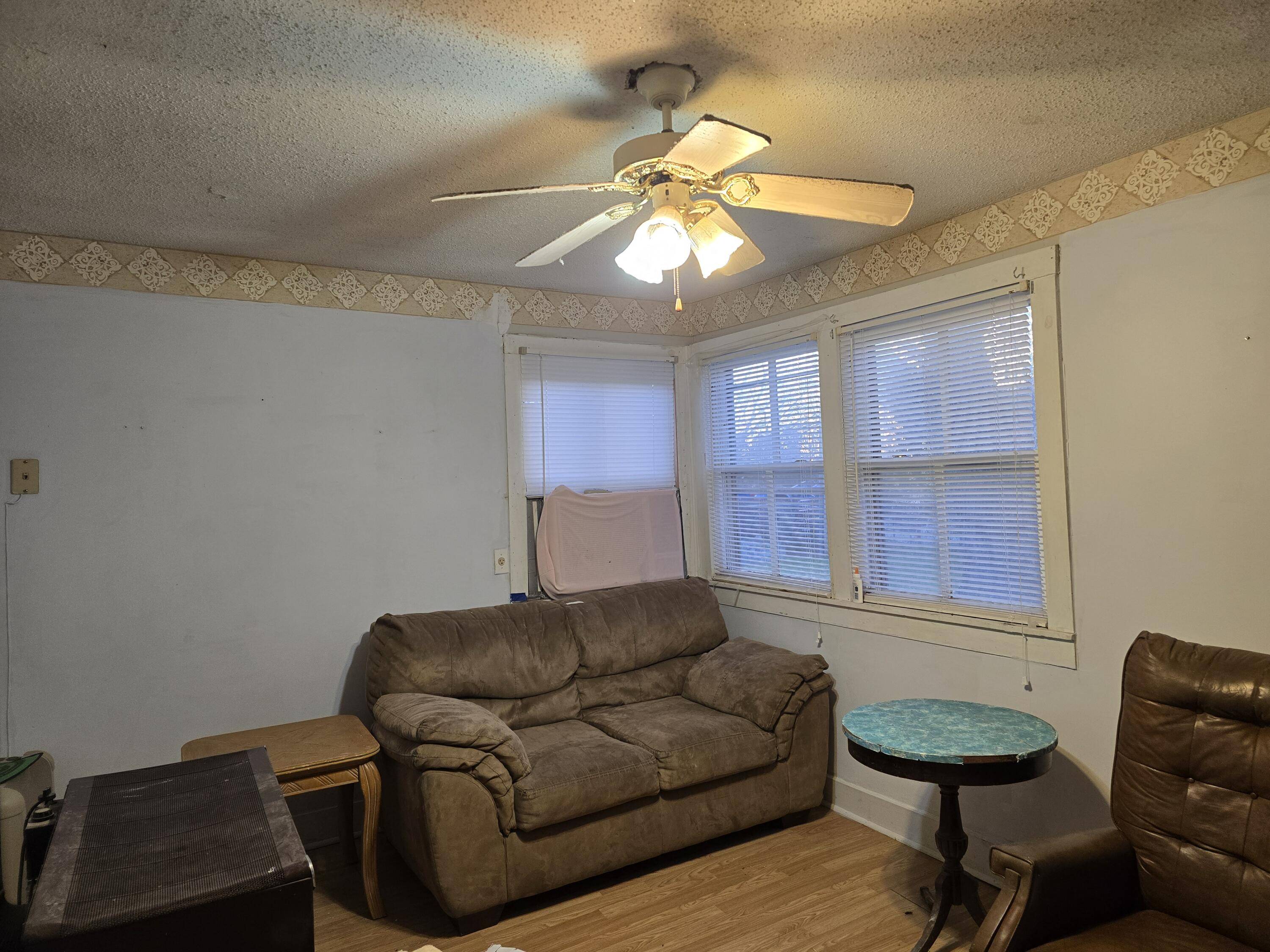 Wasola, MO 65773,196 County Road 131