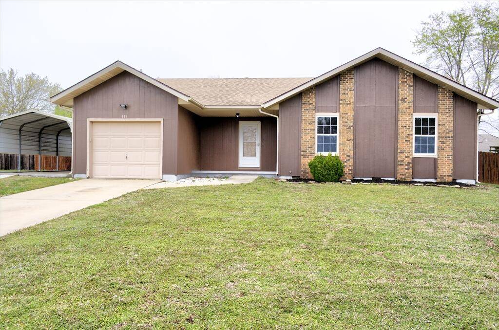 Willard, MO 65781,119 W New Melville RD