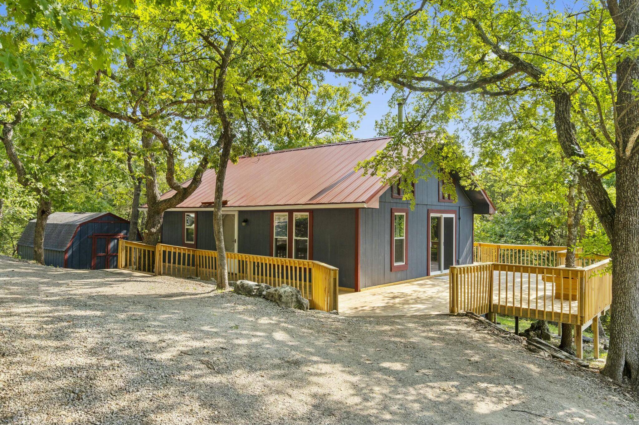 Galena, MO 65656,244 Skyline DR