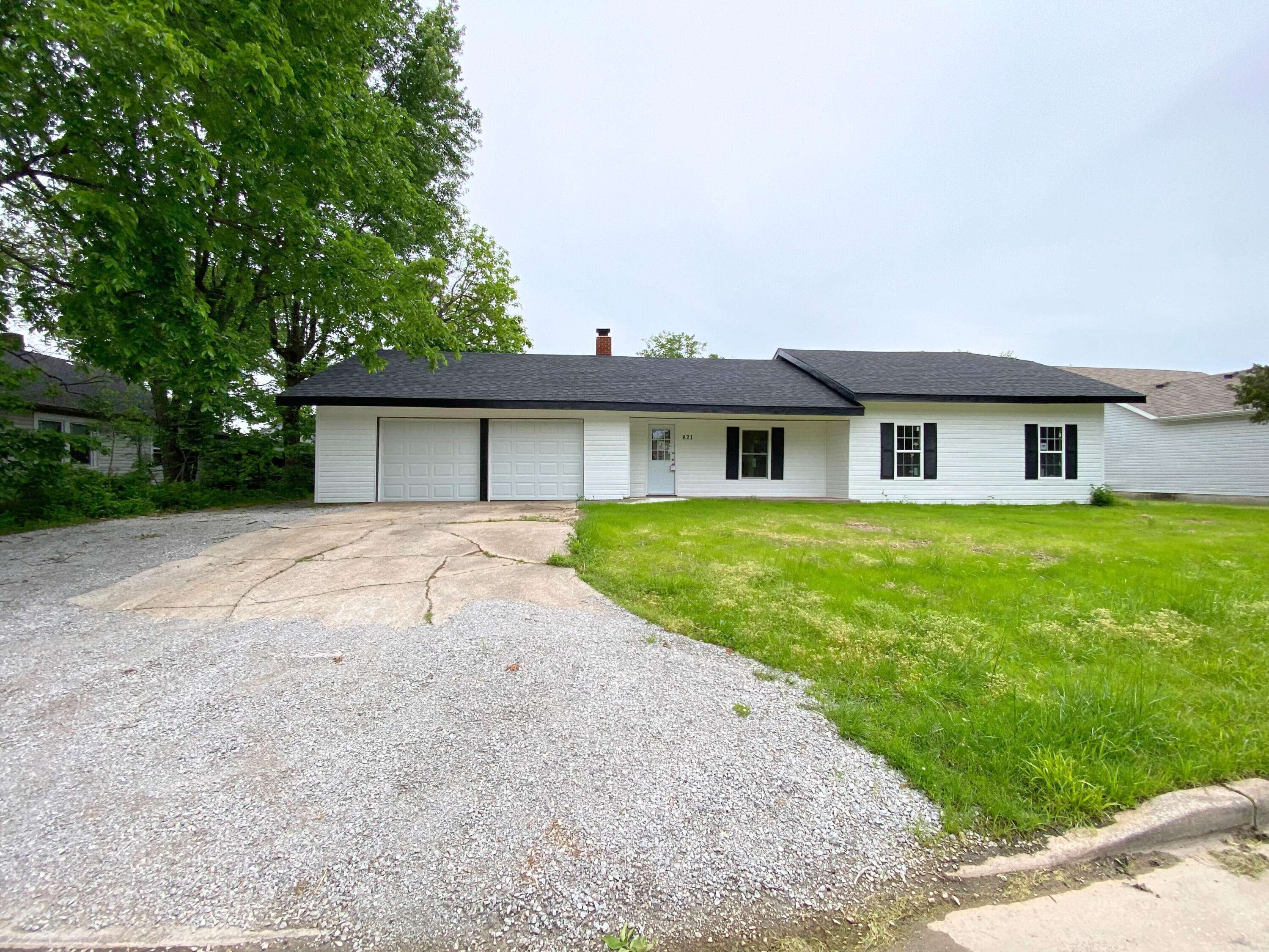 Joplin, MO 64801,821 Roosevelt AVE