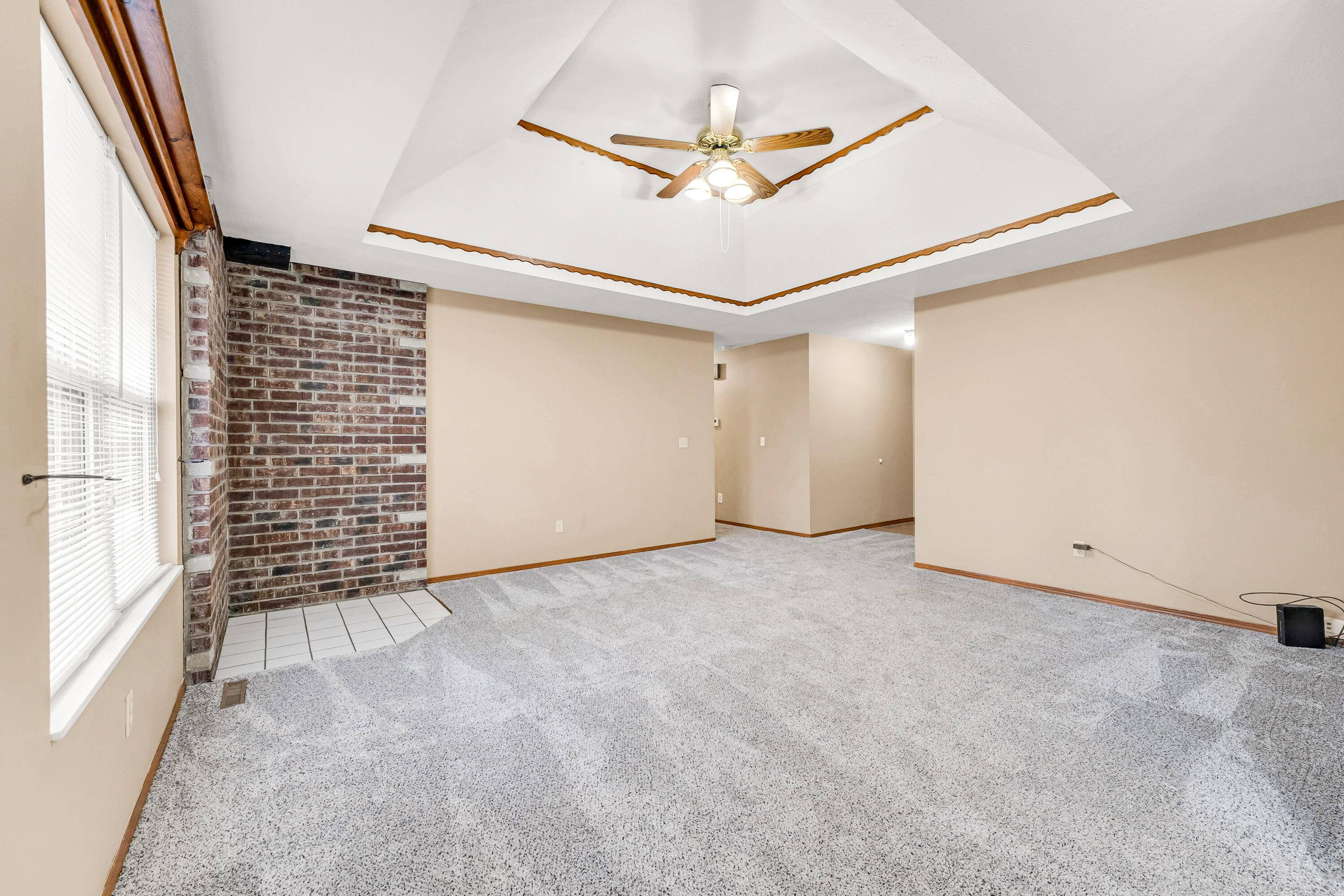 Springfield, MO 65803,3251 W Scott ST