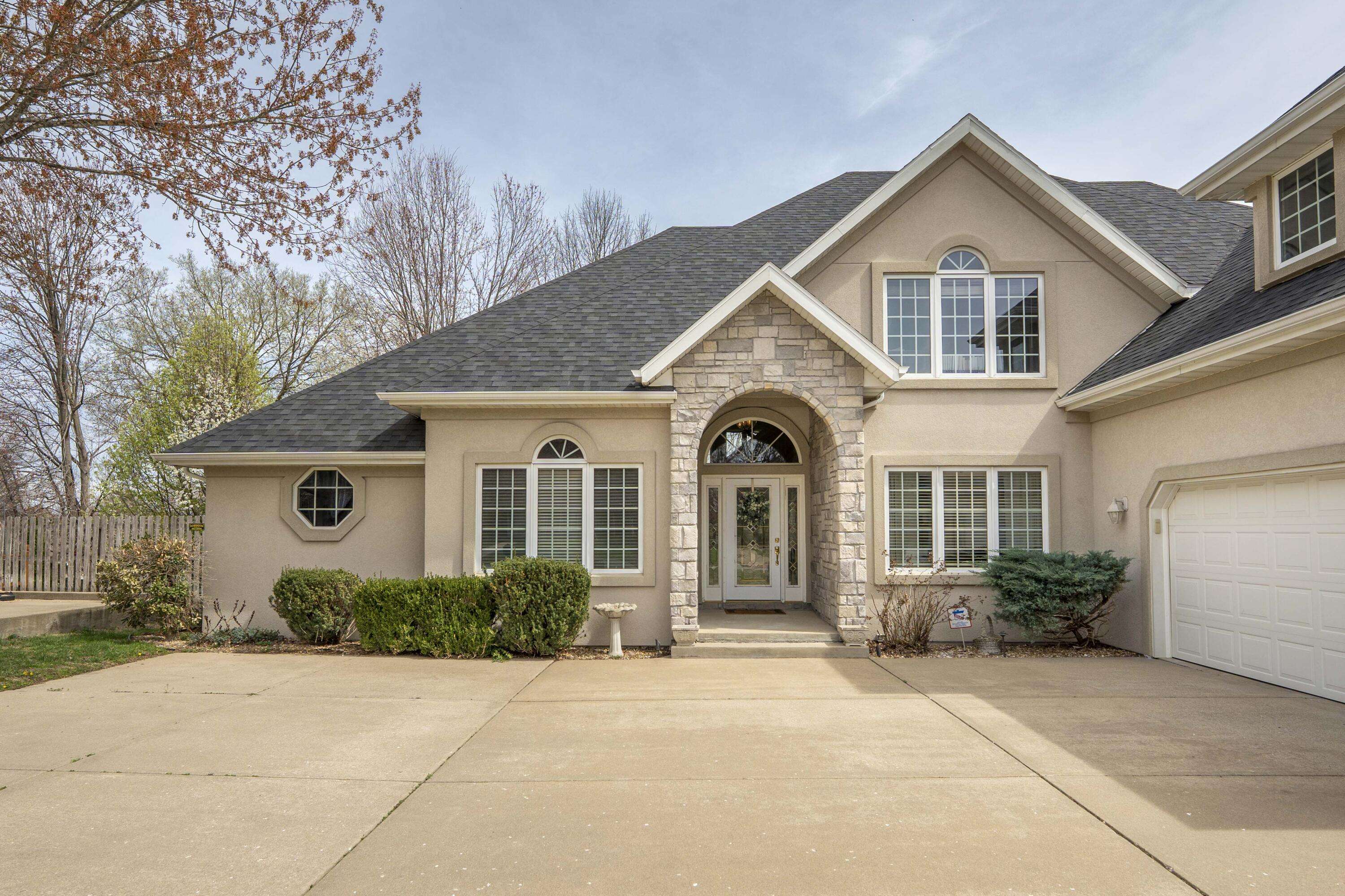 Springfield, MO 65809,4040 E Windsong ST