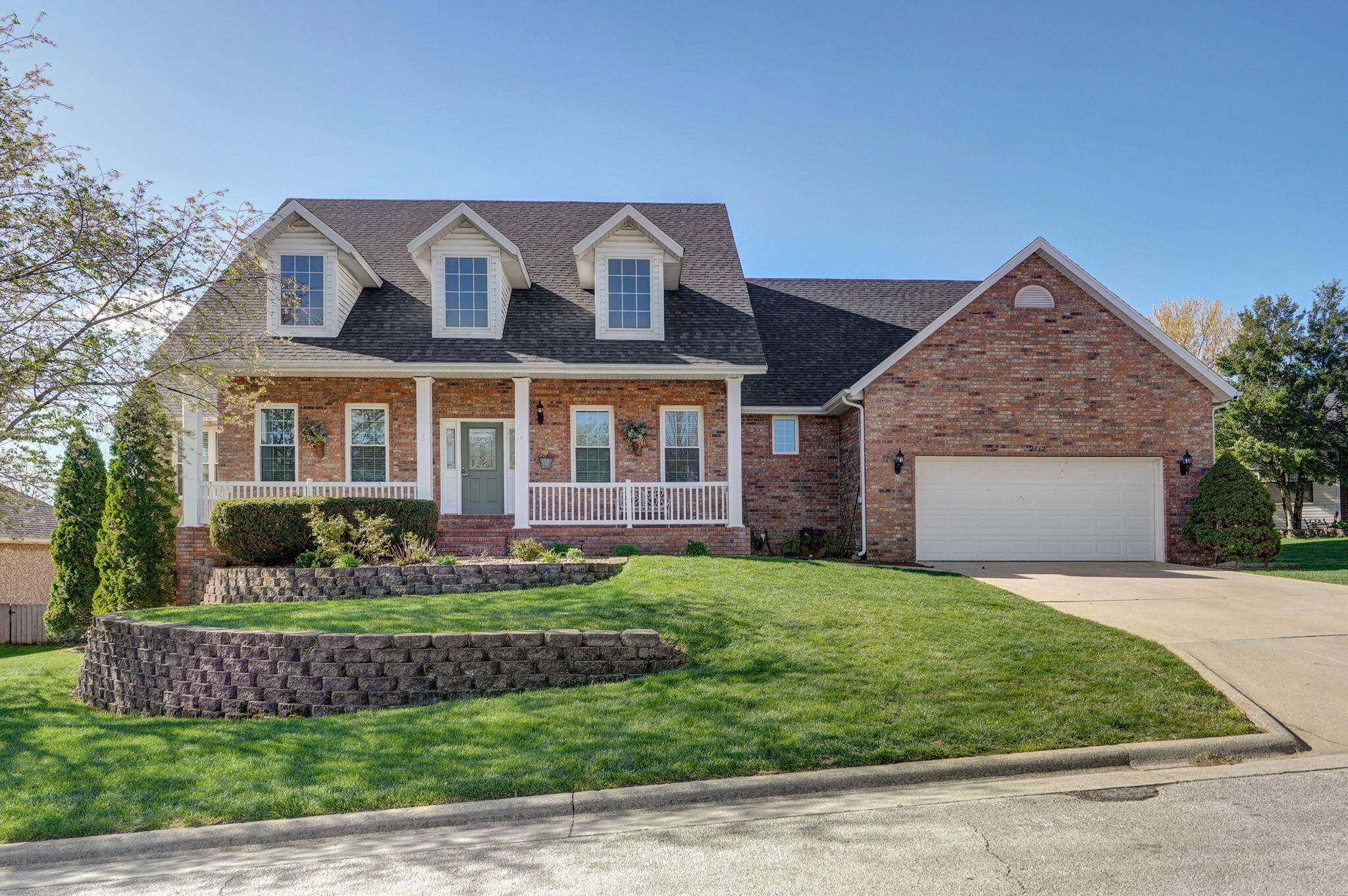 Ozark, MO 65721,2712 W Executive CIR