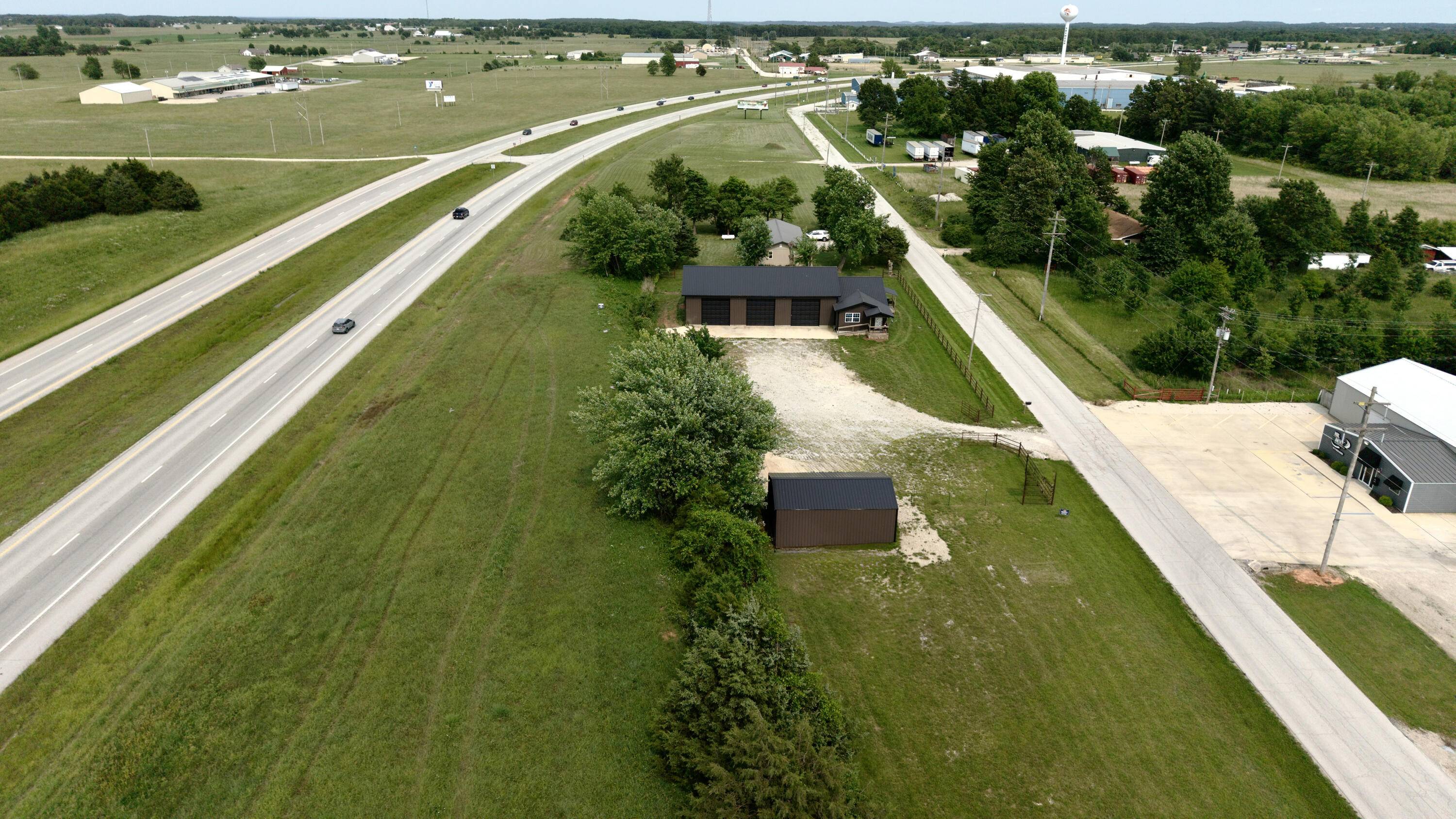 Seymour, MO 65746,203 E Steel ST
