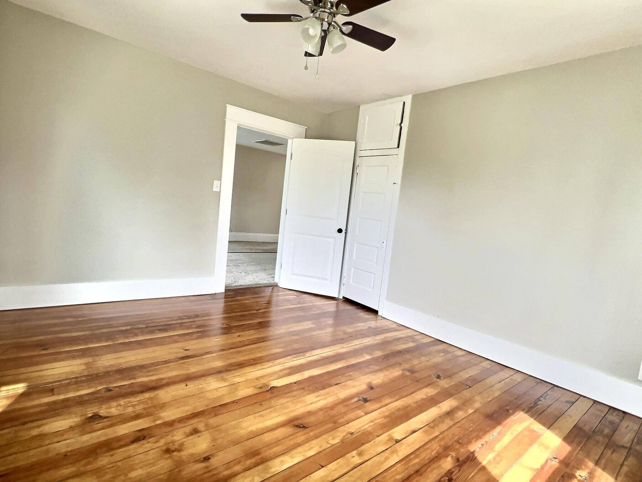 Monett, MO 65708,609 Euclid AVE