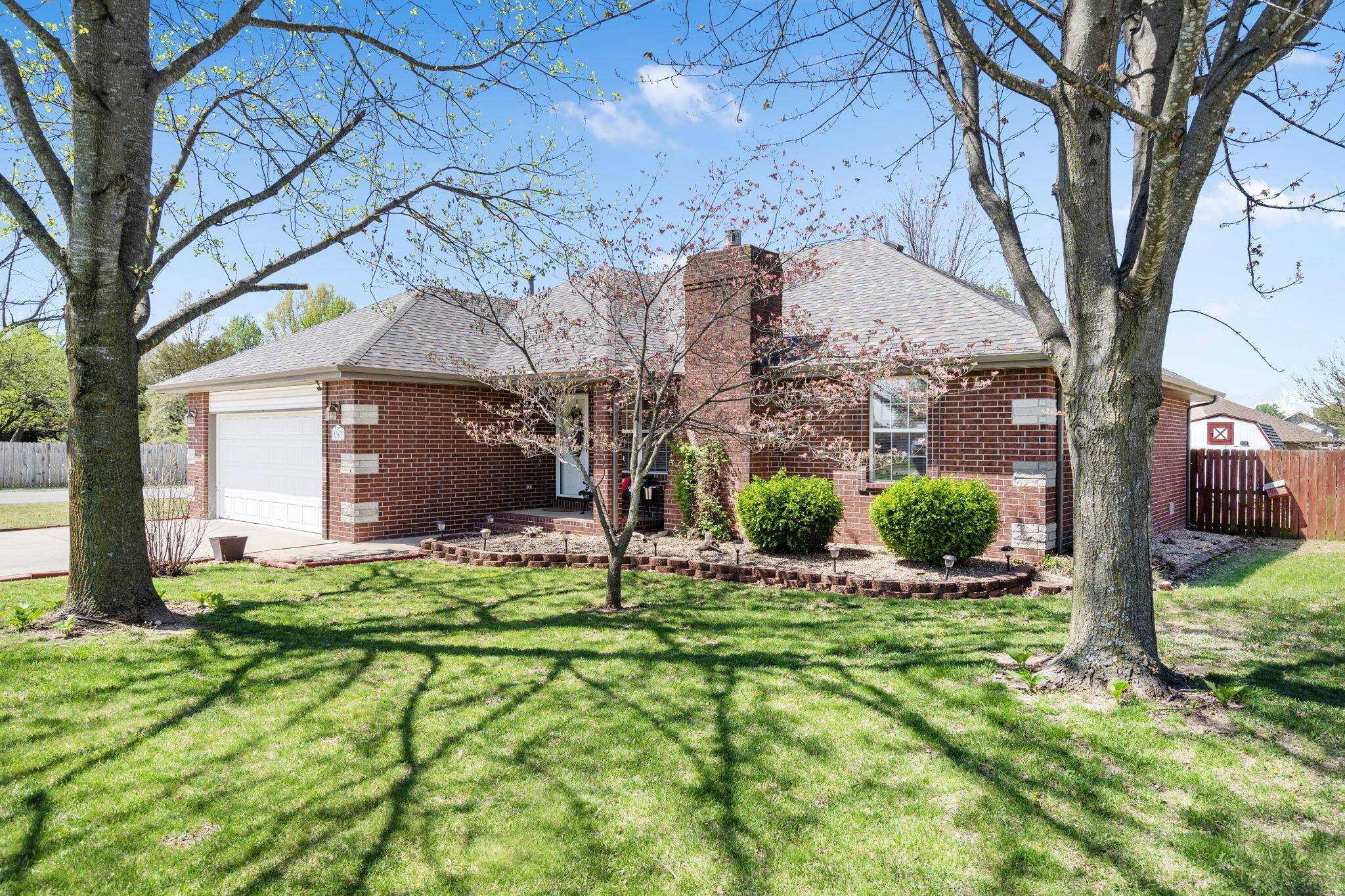 Battlefield, MO 65619,5363 Cloverdale LN