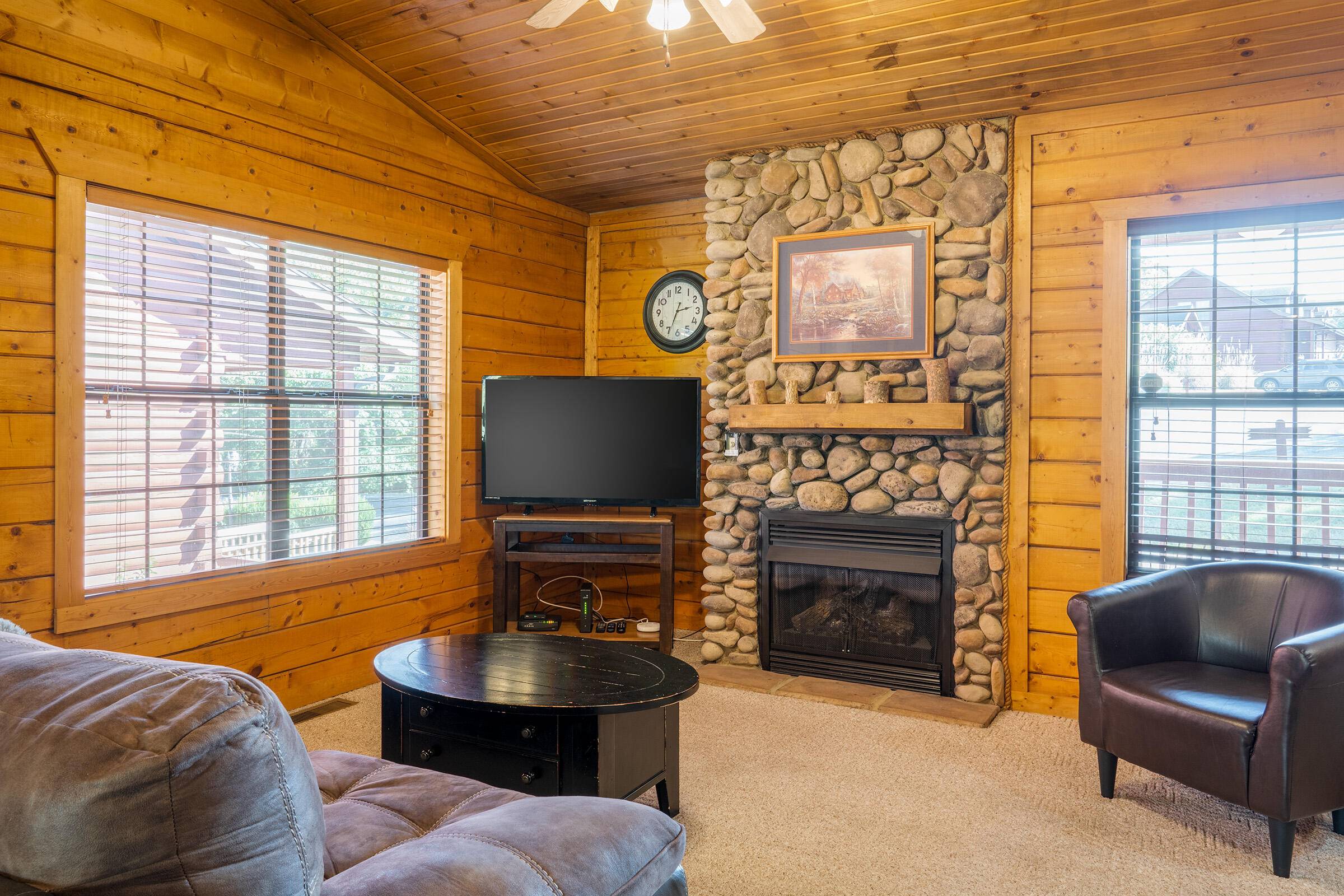 Branson, MO 65616,328 Summer DR