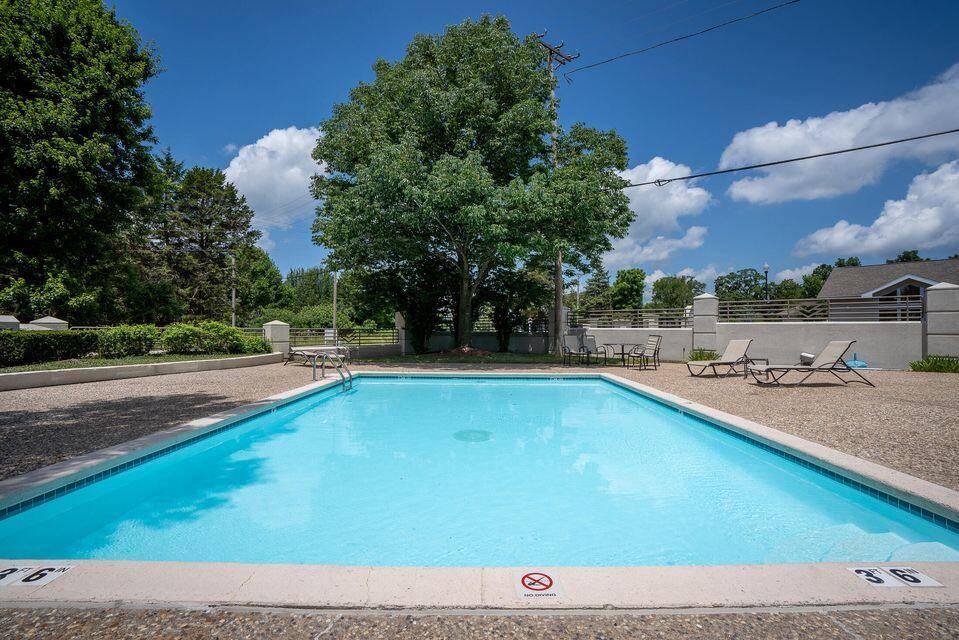 Branson, MO 65616,120 Oxford CT #2