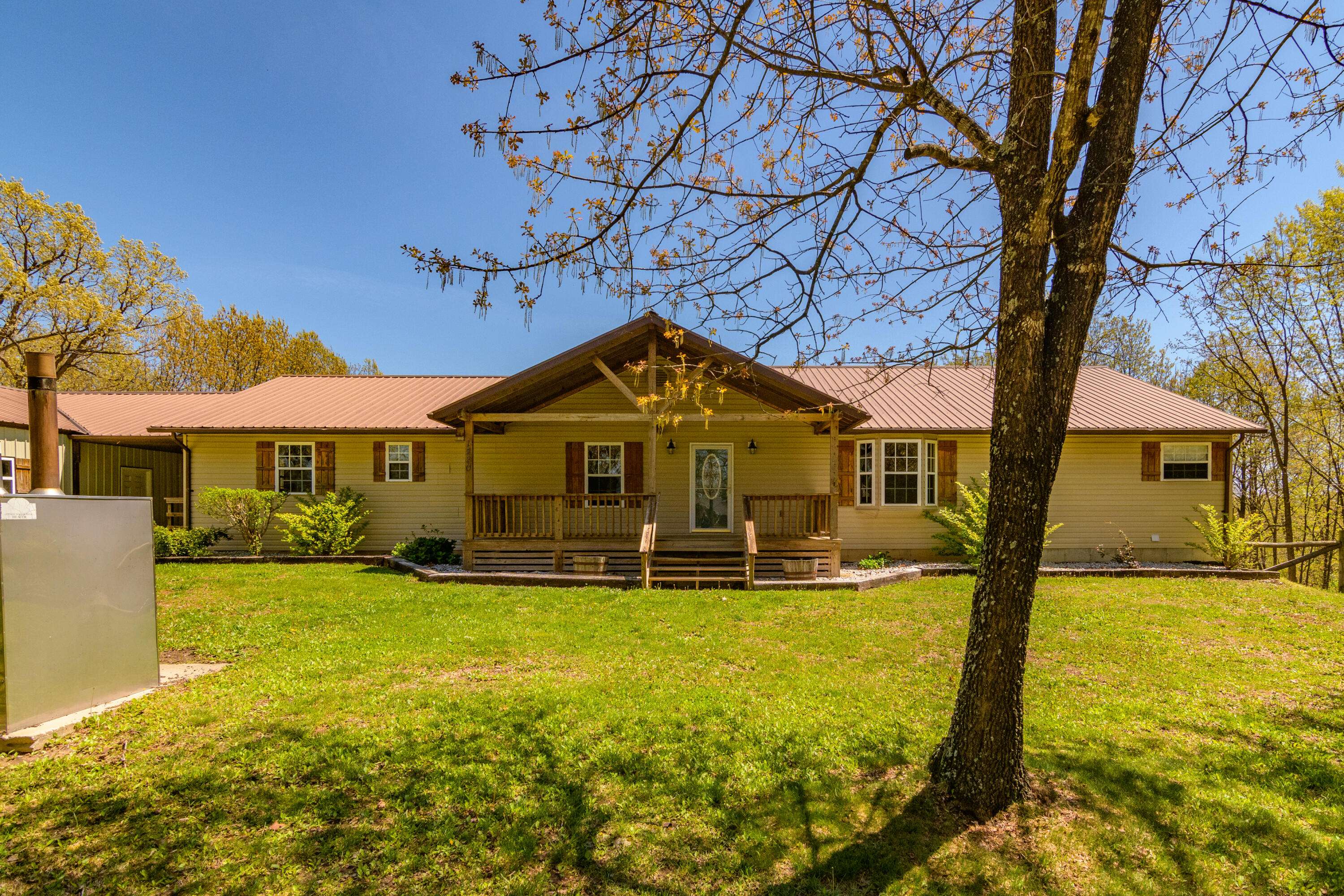 Bruner, MO 65620,1220 S Marshfield RD