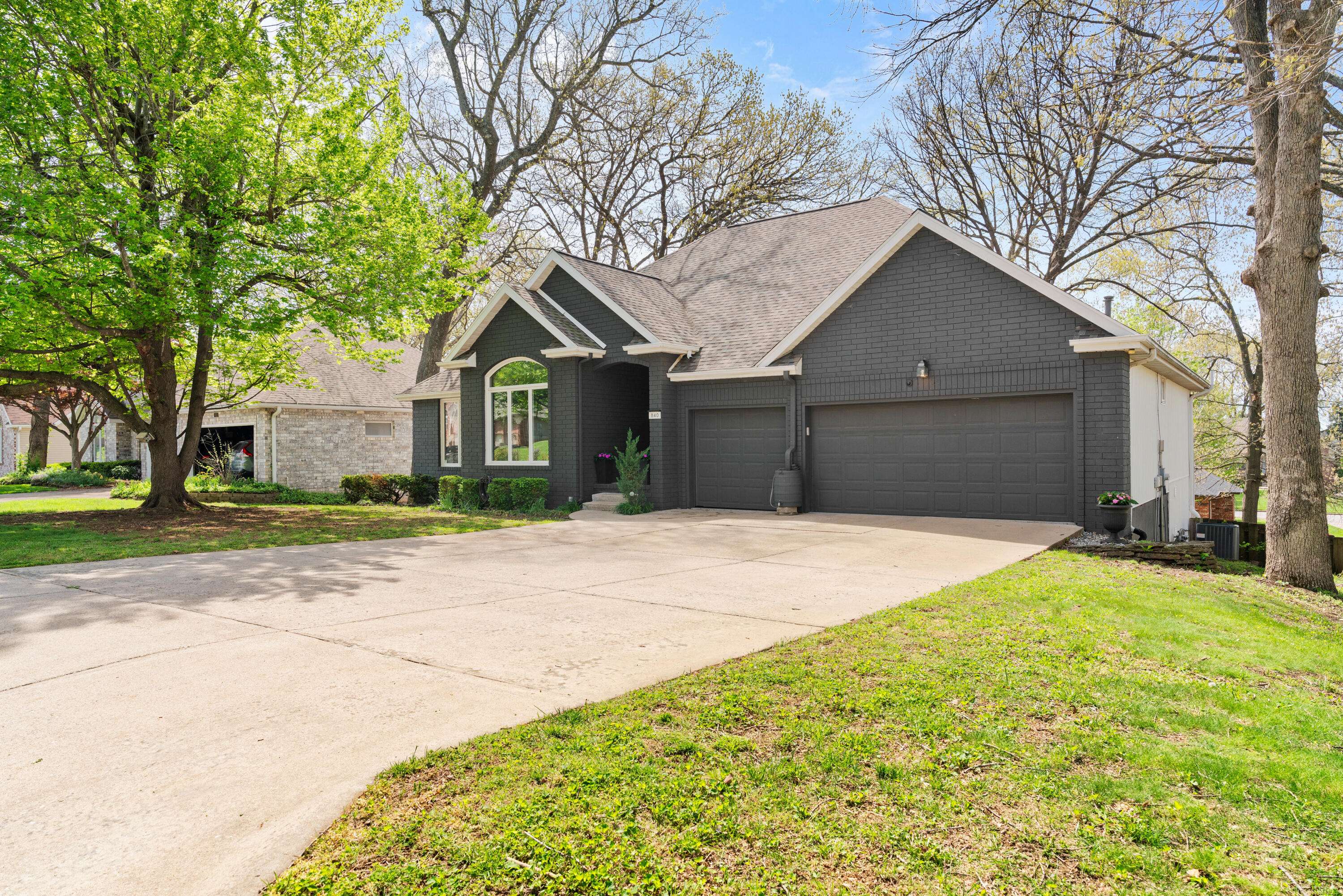 Springfield, MO 65810,840 E Gaslight DR
