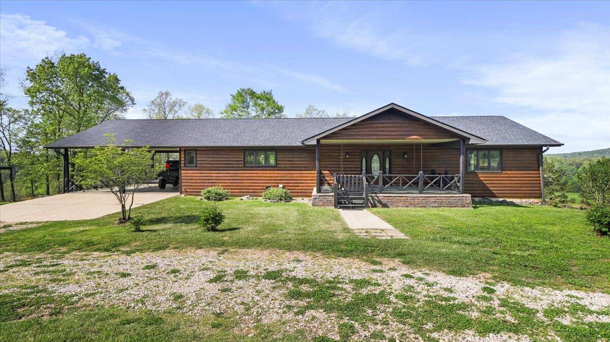 Van Buren, MO 63965,688 Carter St 123