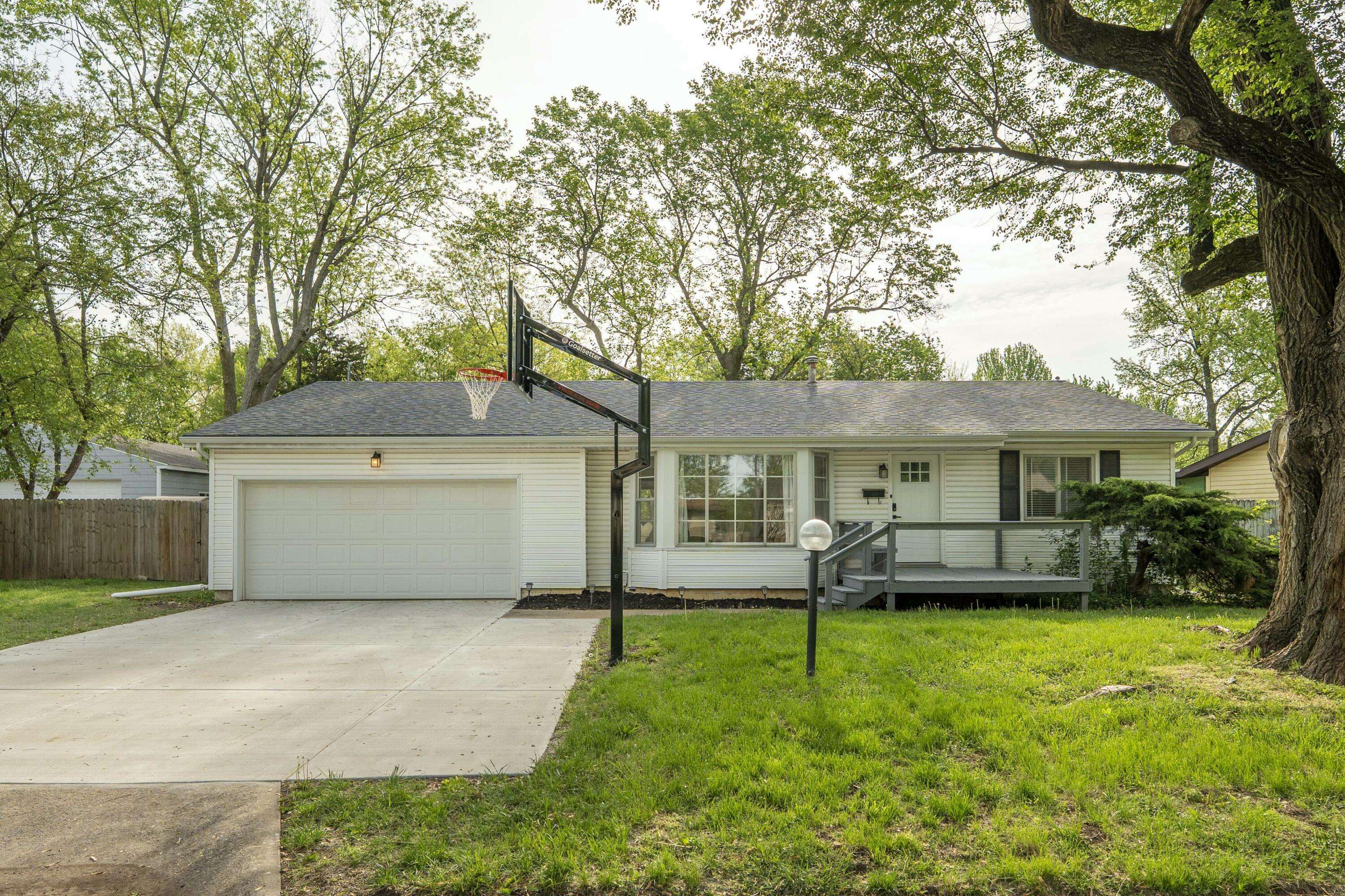 Springfield, MO 65807,2416 S Westwood AVE