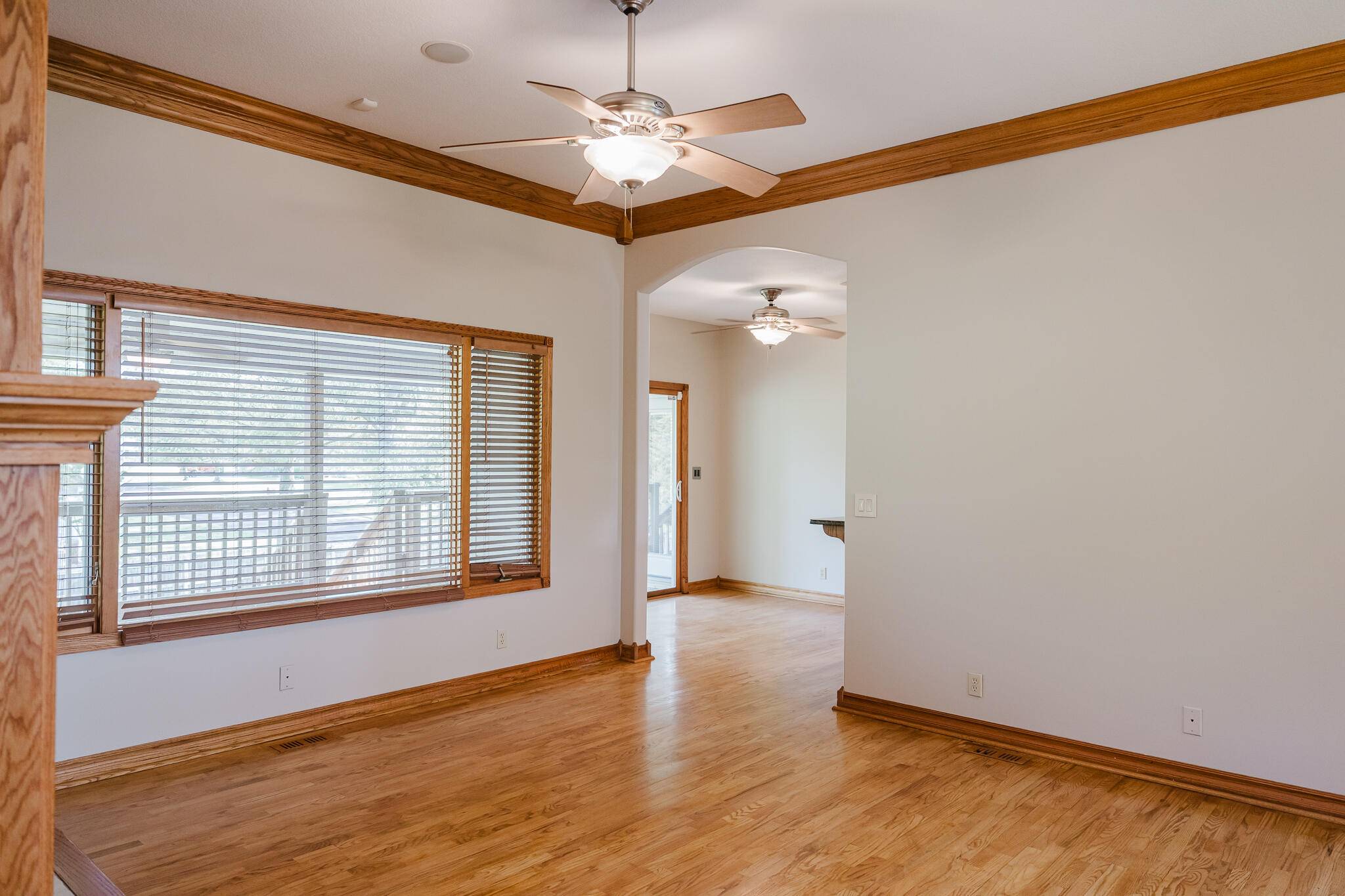 Monett, MO 65708,406 S Cedarbrook DR