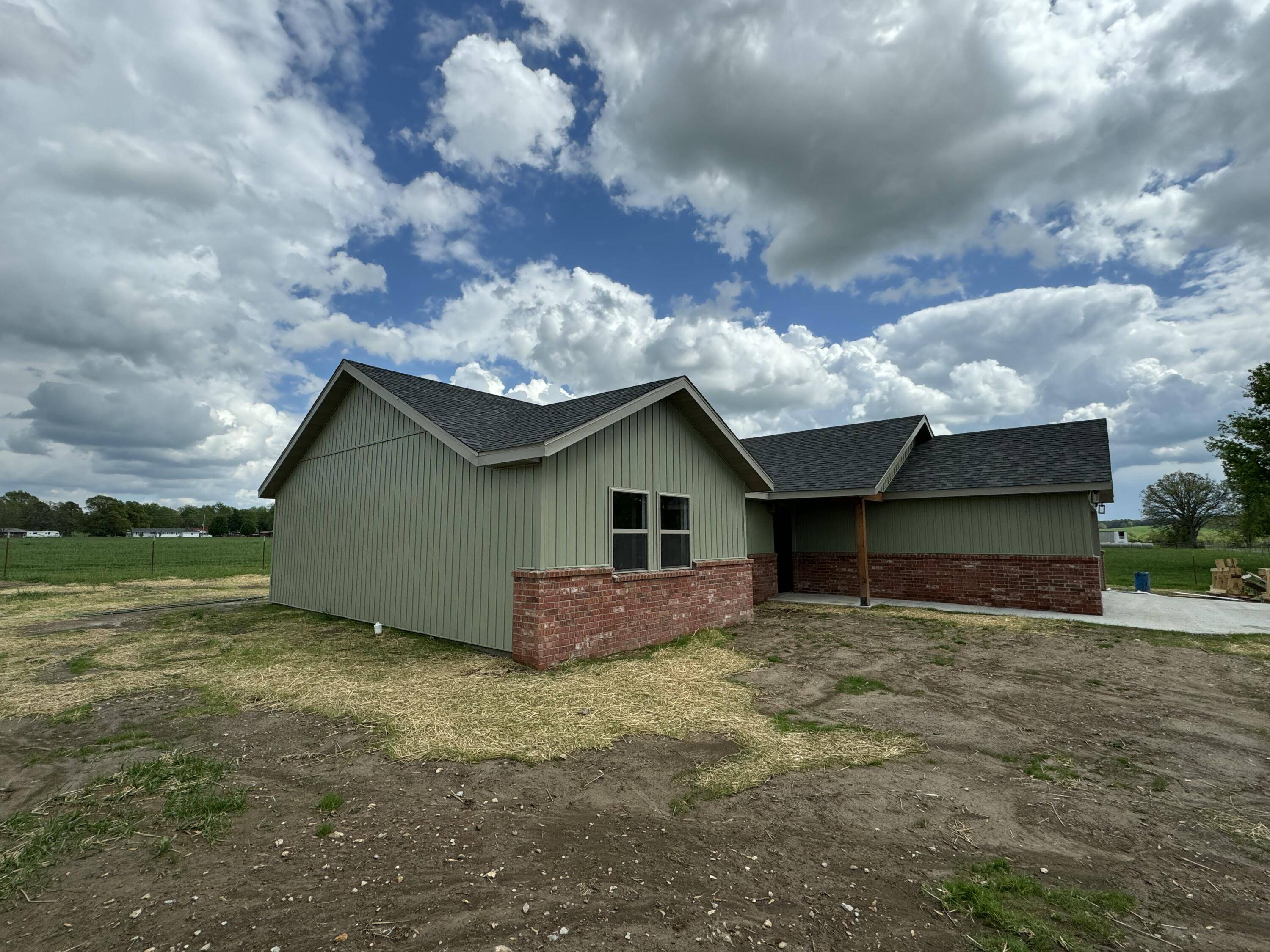 Mountain Grove, MO 65711,710 S High ST