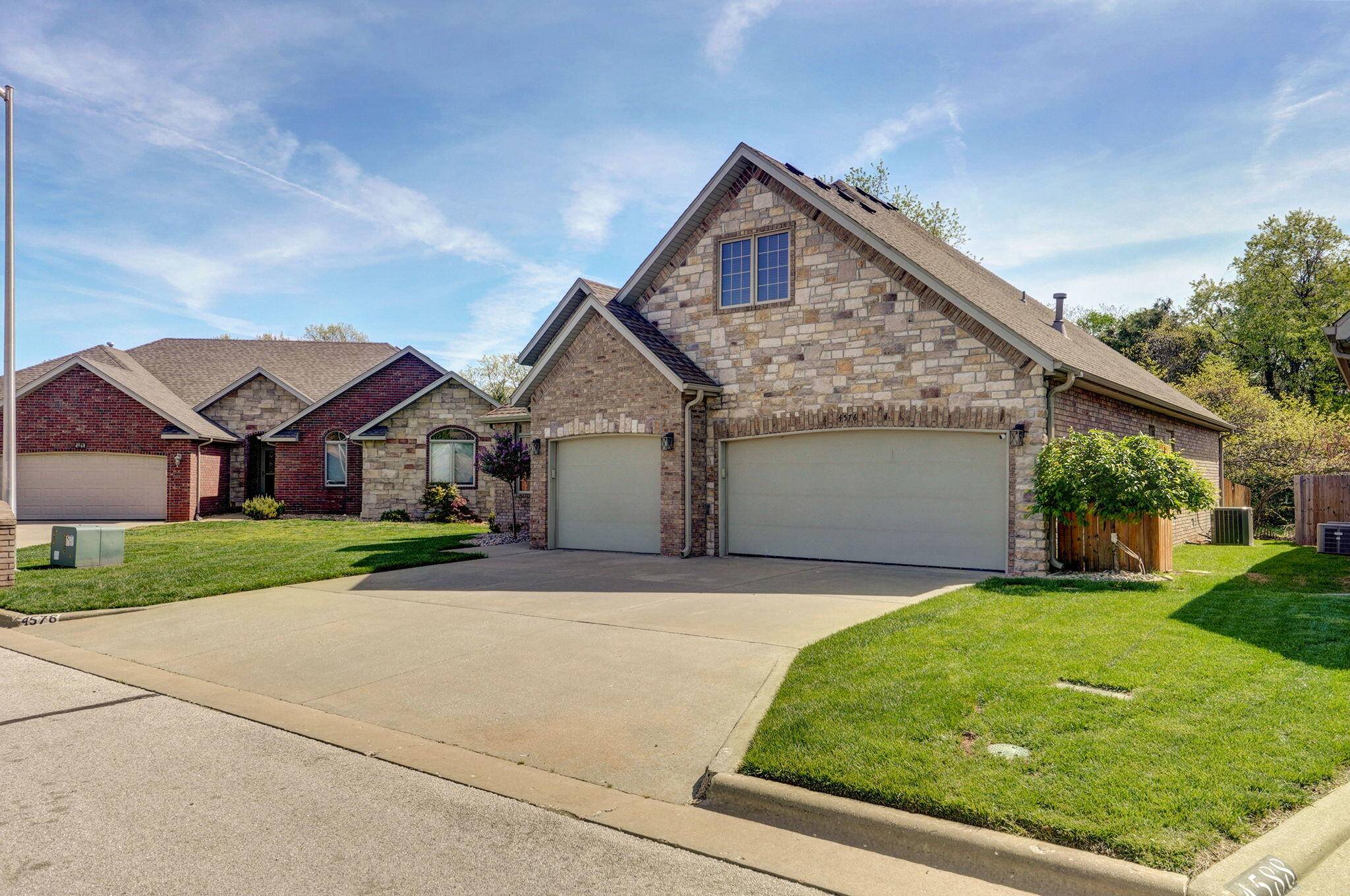Springfield, MO 65810,4576 S Stoney CT
