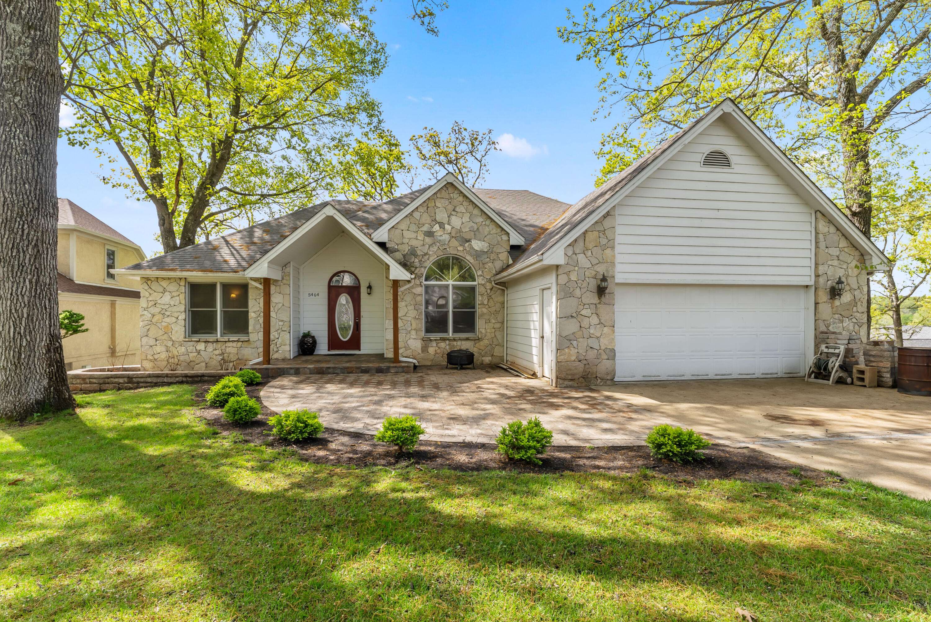 Osage Beach, MO 65065,5464 Hampton Ct. CT
