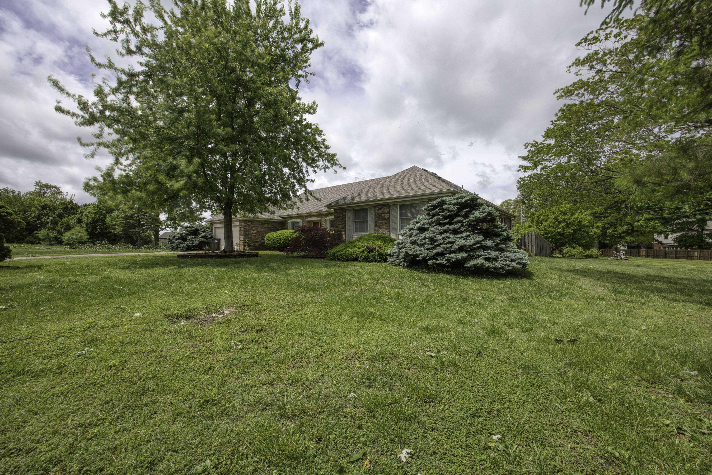 Aurora, MO 65605,1625 Jay CT