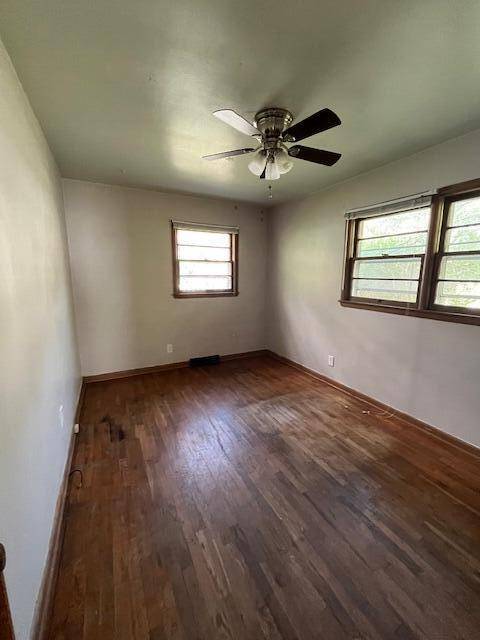 Springfield, MO 65806,927 S Weaver AVE