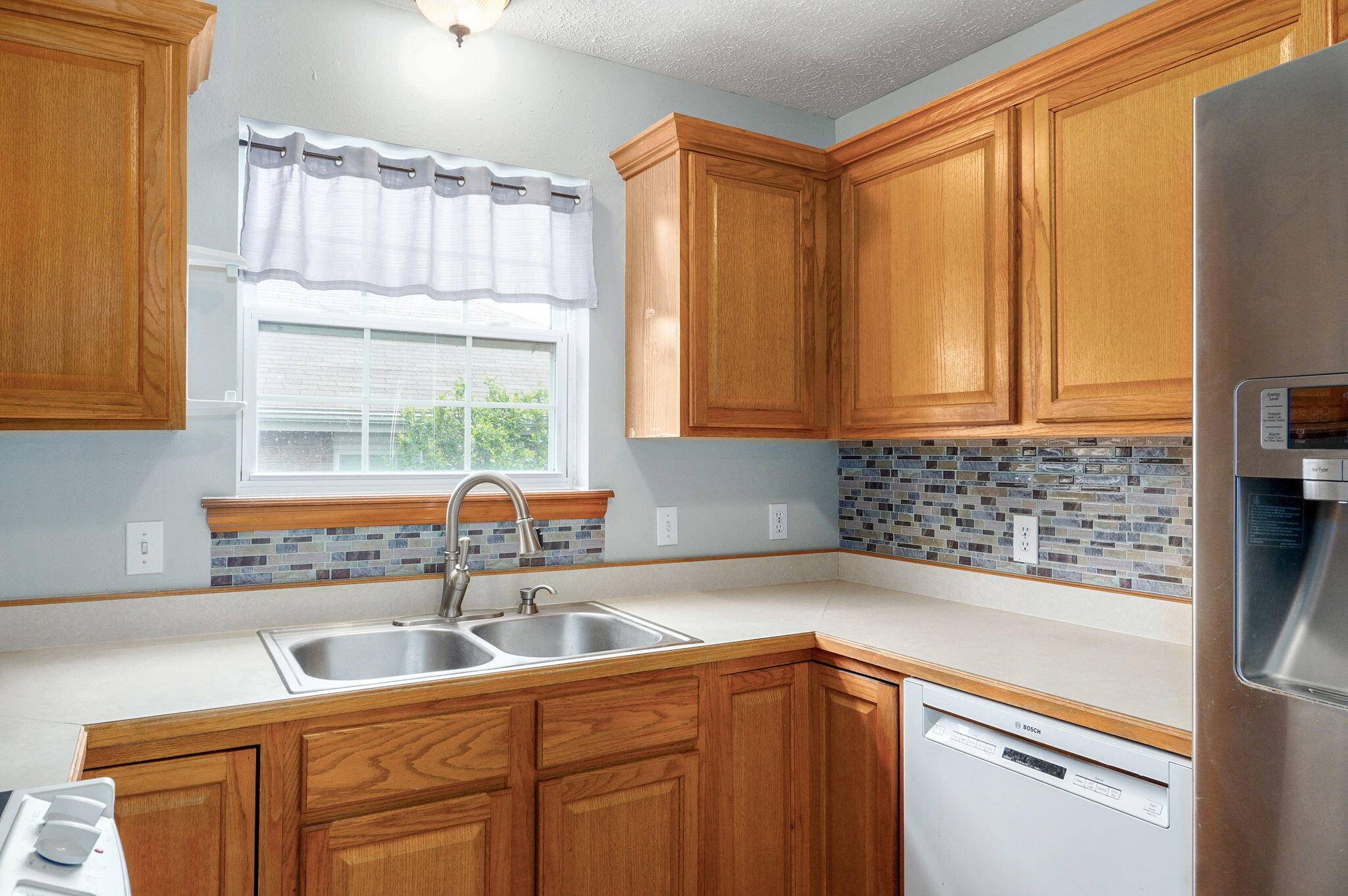 Nixa, MO 65714,910 W Butterfield DR