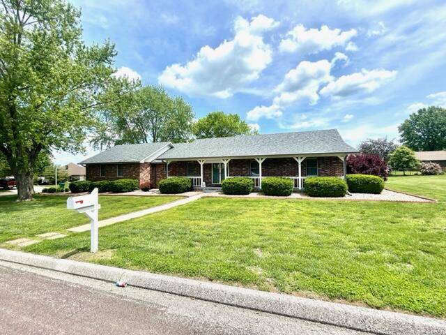 Mountain Grove, MO 65711,1208 N Hubbard AVE