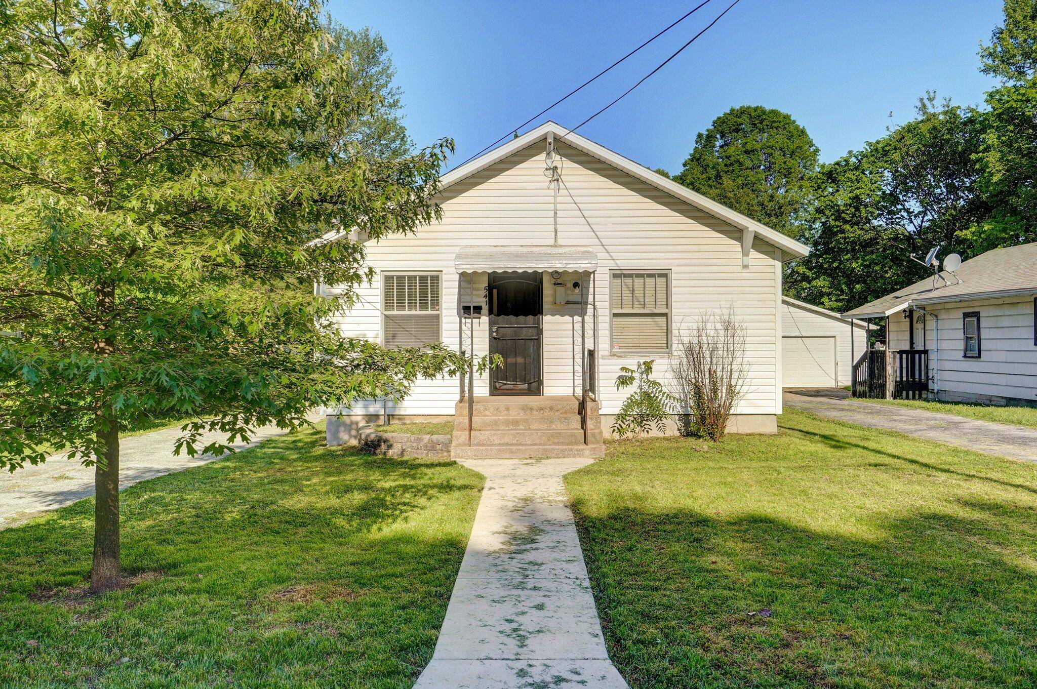 Springfield, MO 65806,541 S Warren AVE