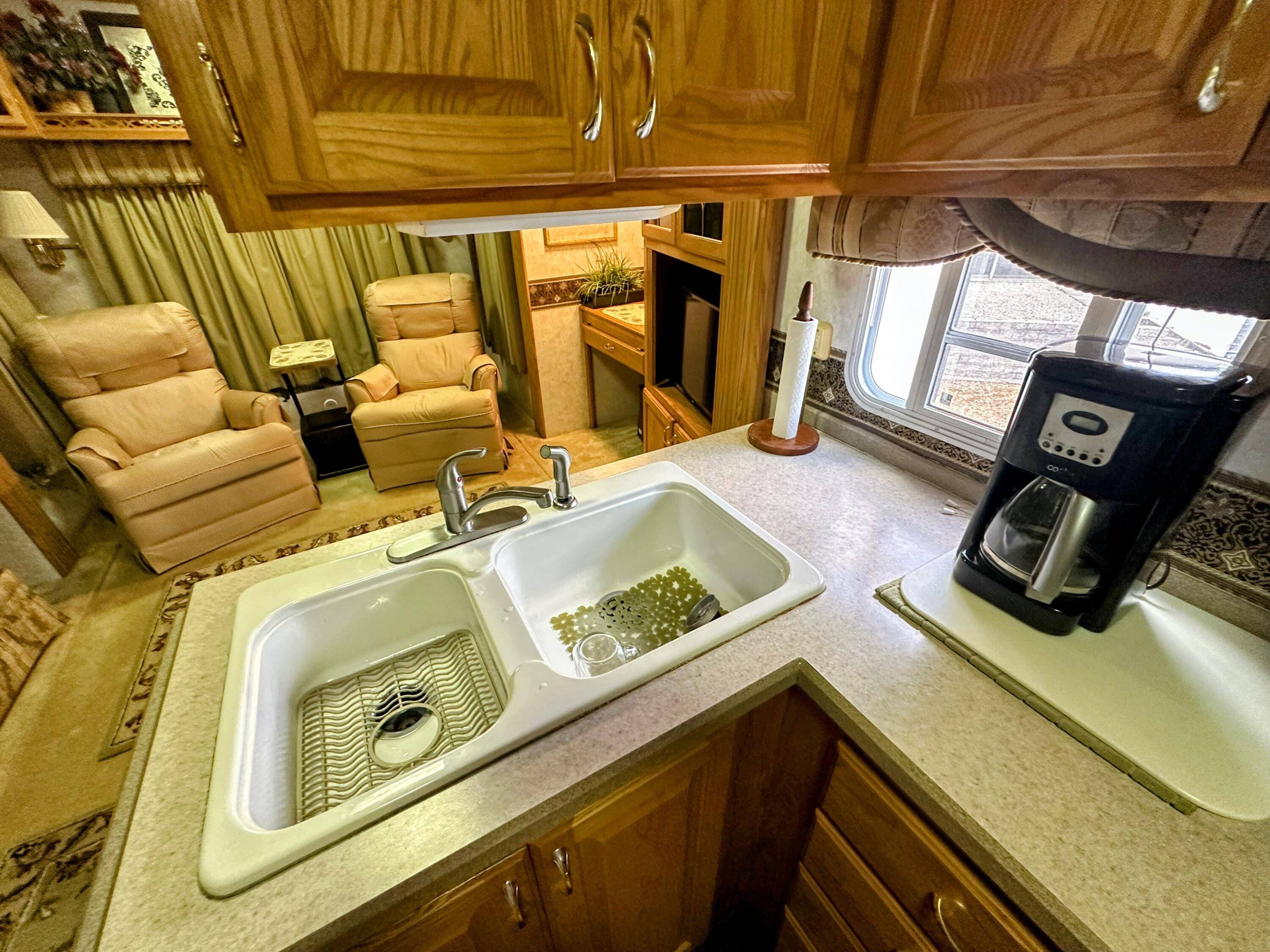 Branson, MO 65616,109 Hill DR