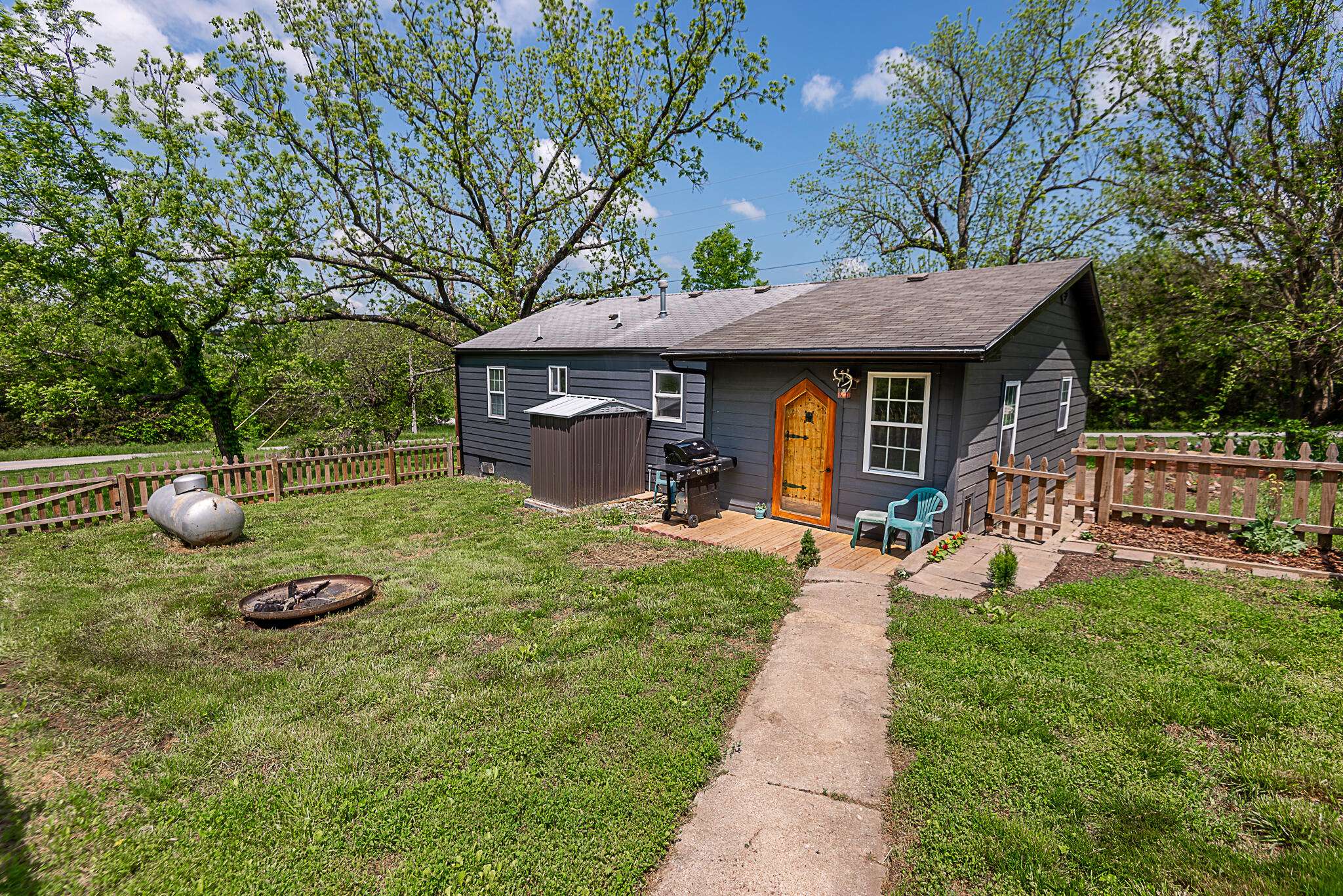 Brighton, MO 65617,10870 N Farm Rd 137