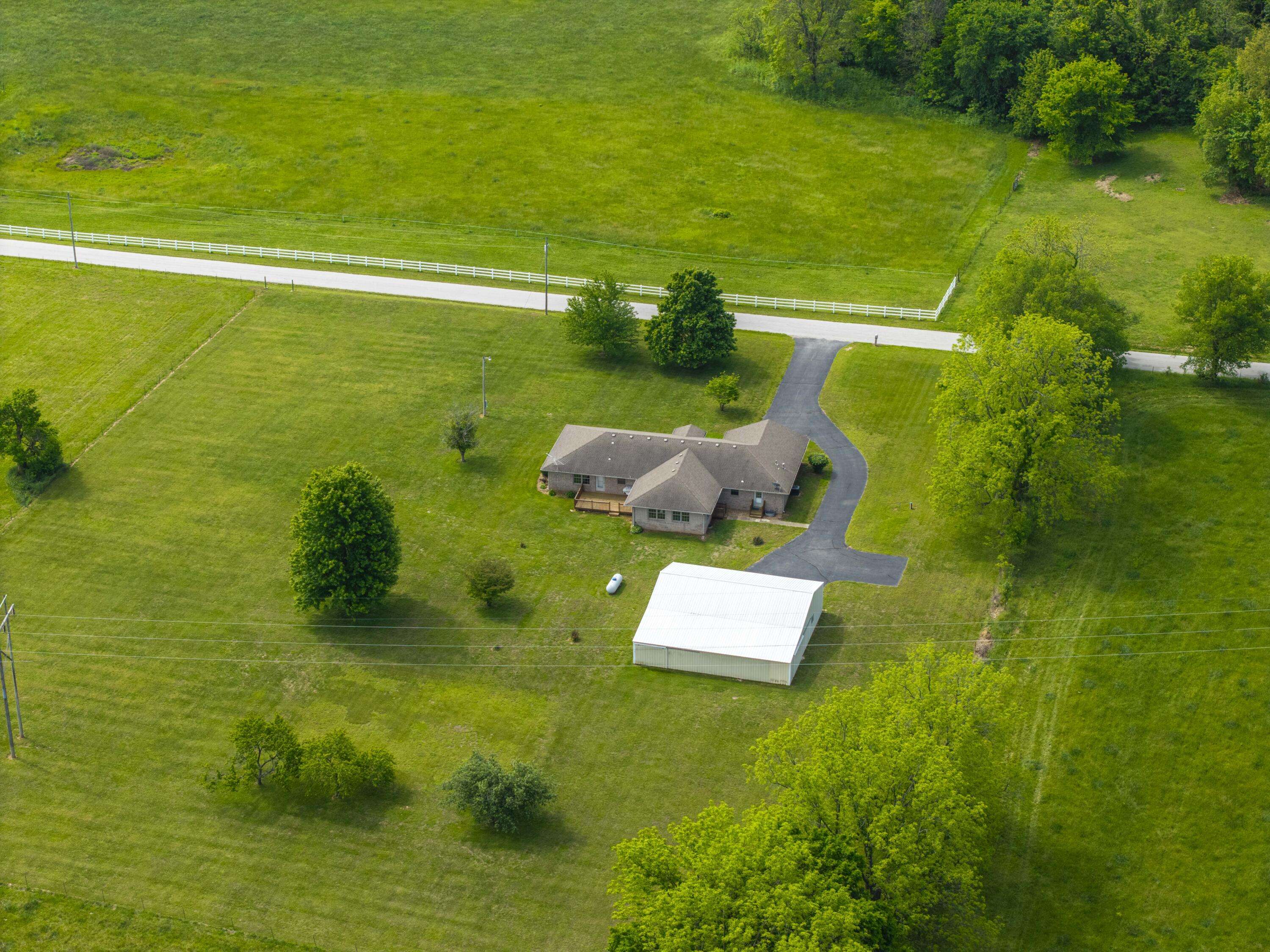 Willard, MO 65781,9169 W Farm Road 60