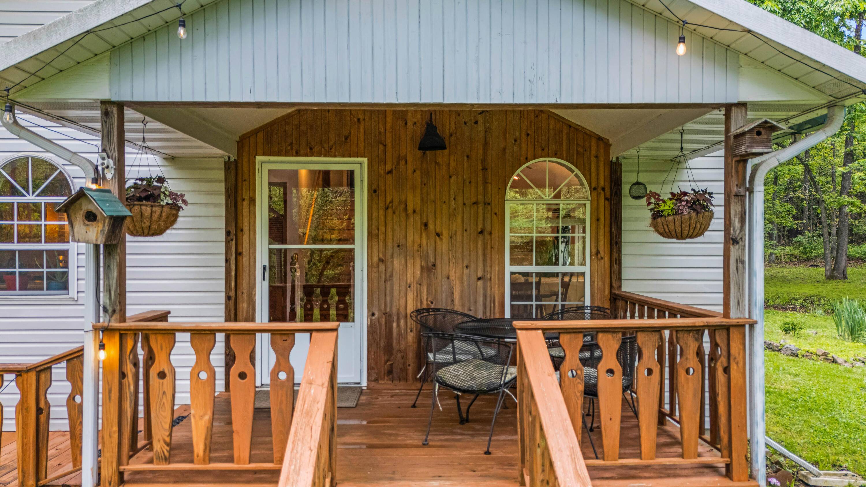 West Plains, MO 65775,9616 County Road 6310