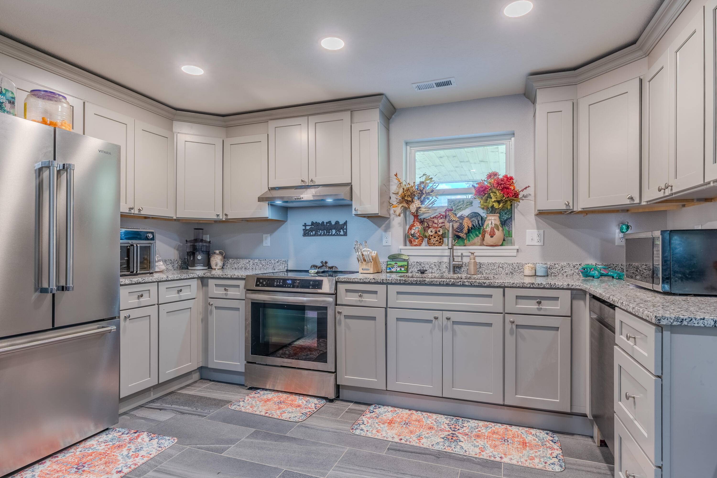Pleasant Hope, MO 65725,10481 N Farm Road 149