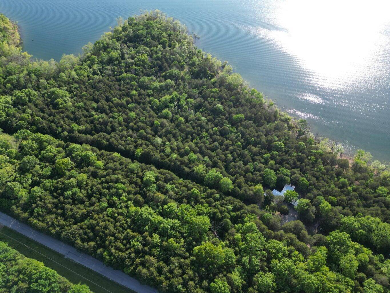 Shell Knob, MO 65747,000 Peninsula DR