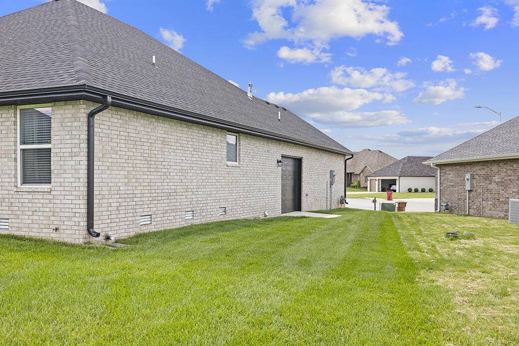 Springfield, MO 65802,1528 N Edgemont CIR