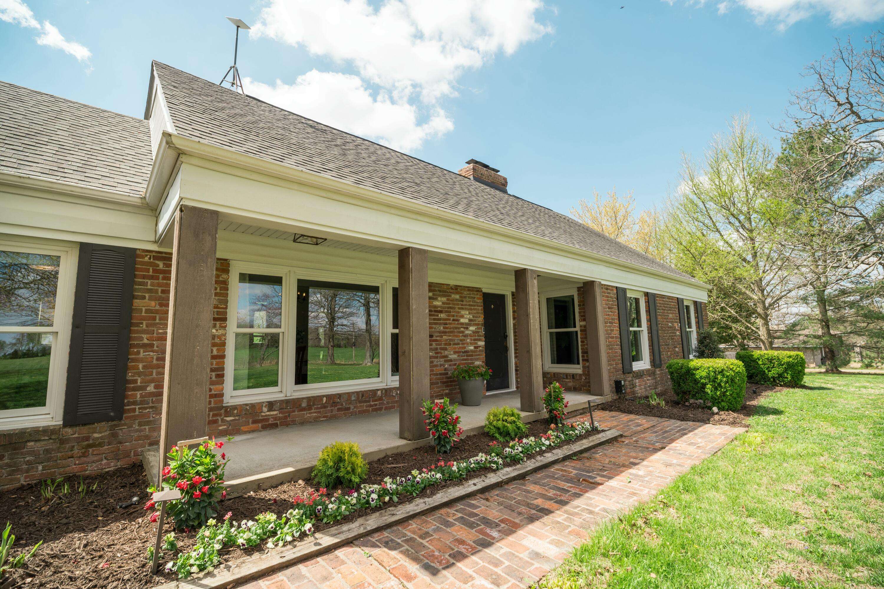 Springfield, MO 65802,5724 E Mill ST