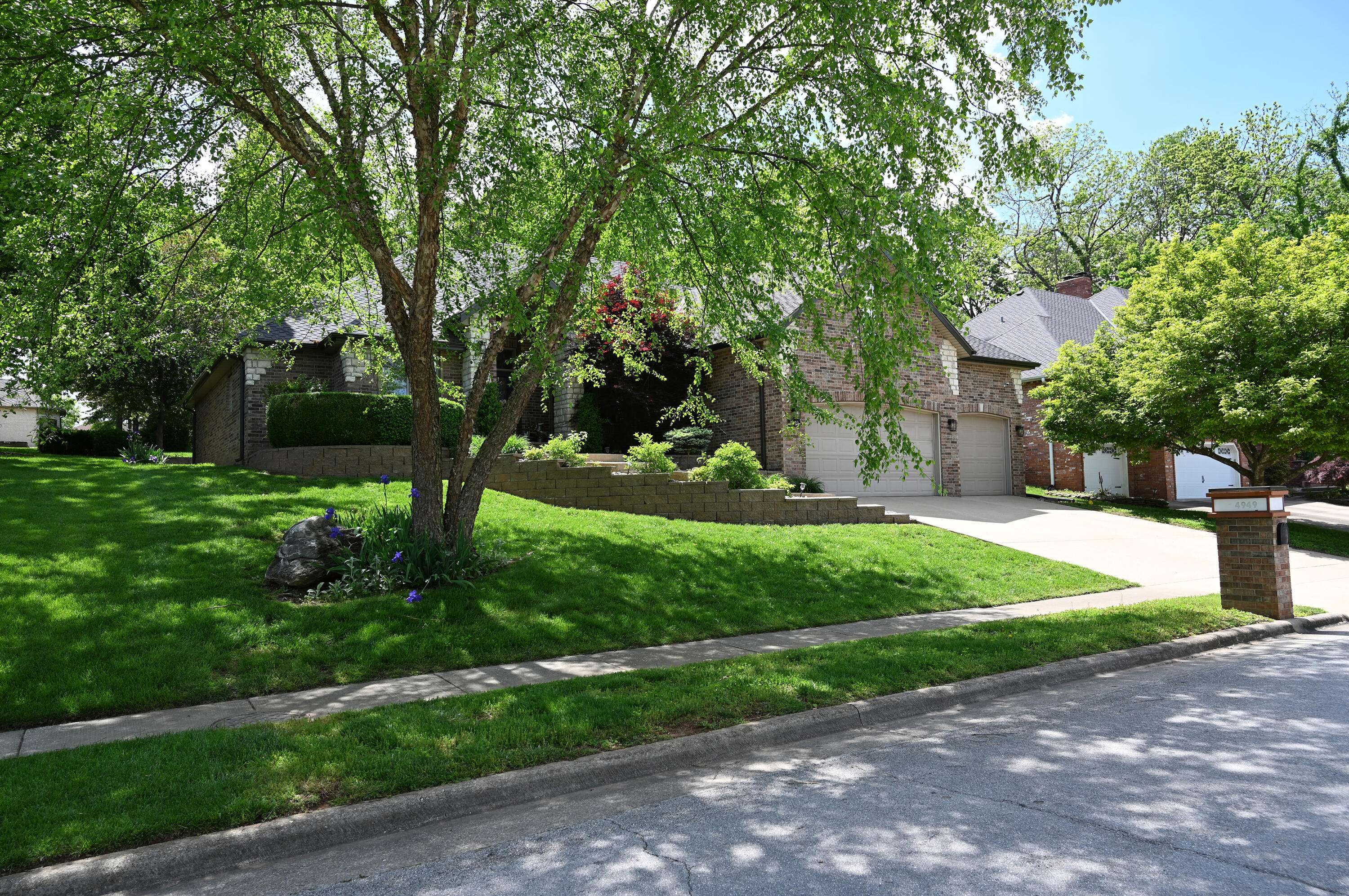 Springfield, MO 65804,4949 S Bellhurst AVE