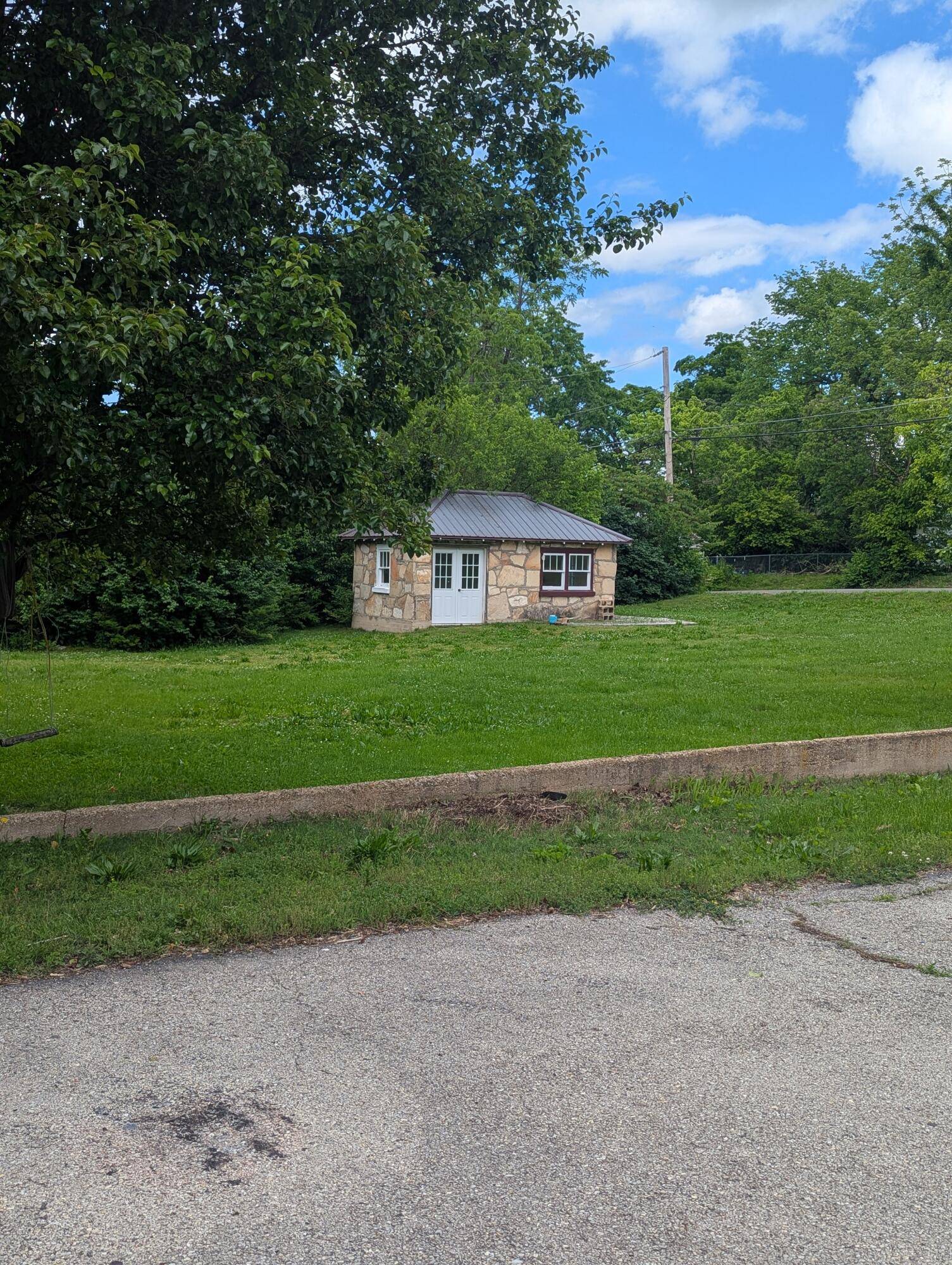 West Plains, MO 65775,1301 W Main ST