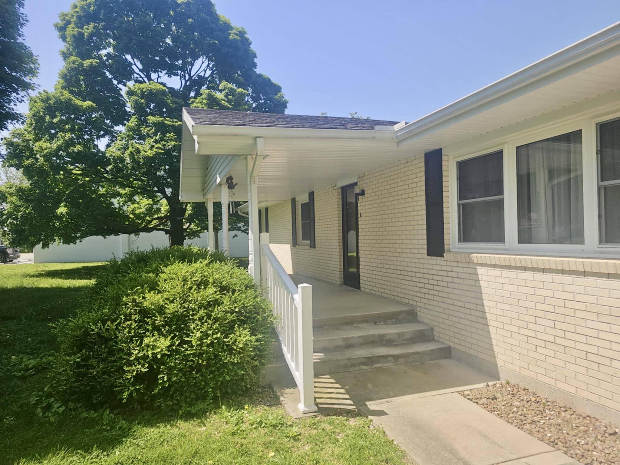 Ash Grove, MO 65604,407 N Crestview AVE
