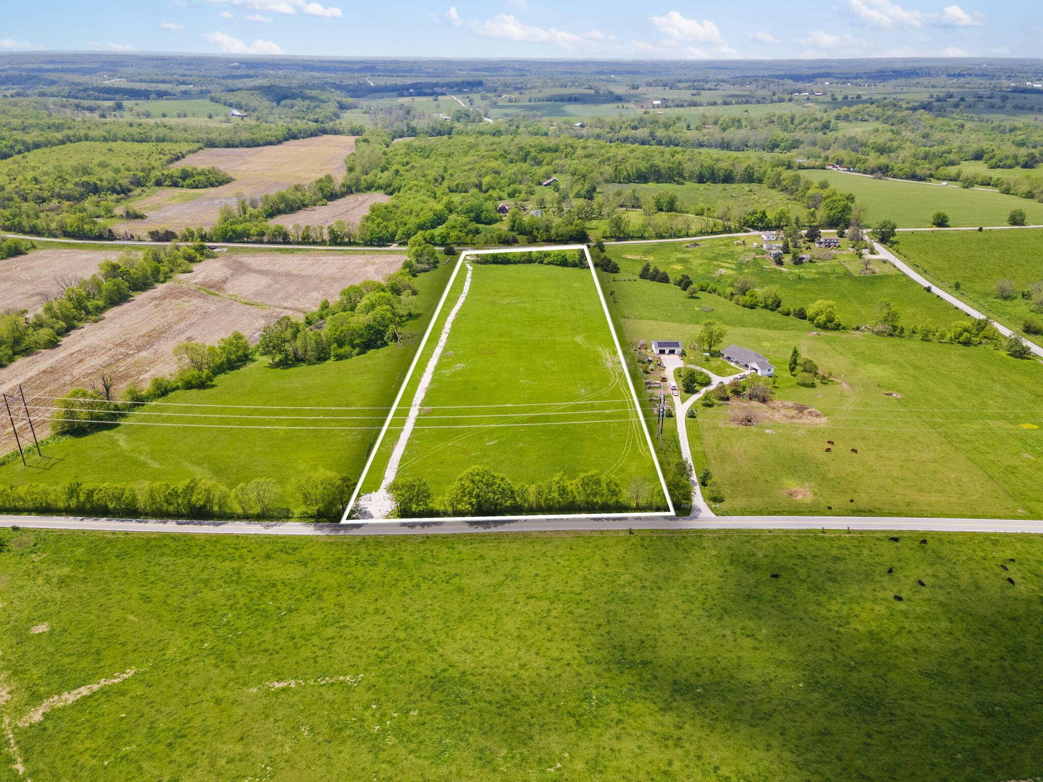 Springfield, MO 65802,525 S Farm Road 83
