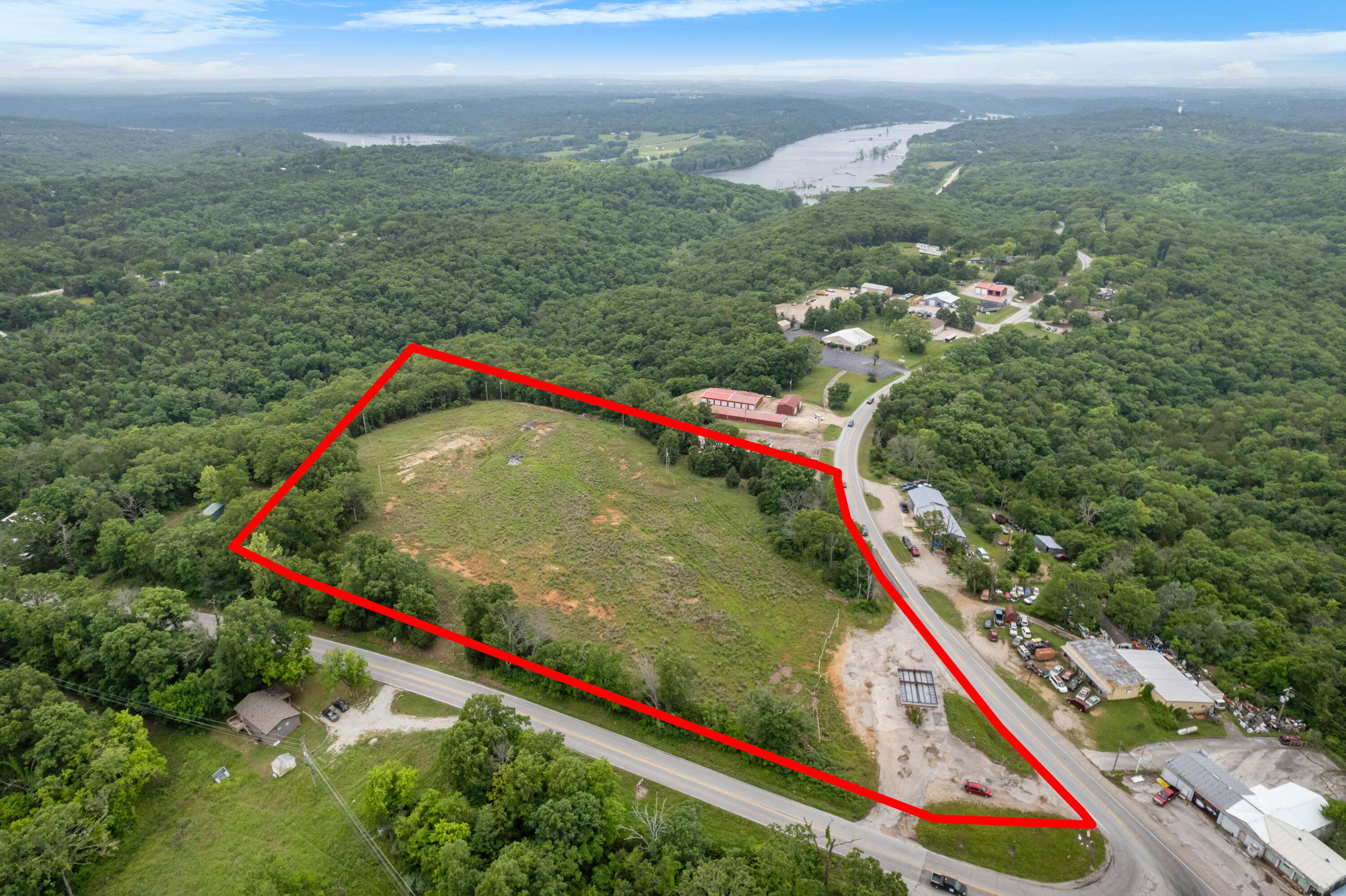 Forsyth, MO 65653,20376 Us Hwy 160