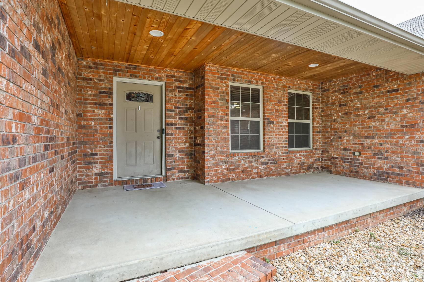 Marshfield, MO 65706,1180 Estate AVE