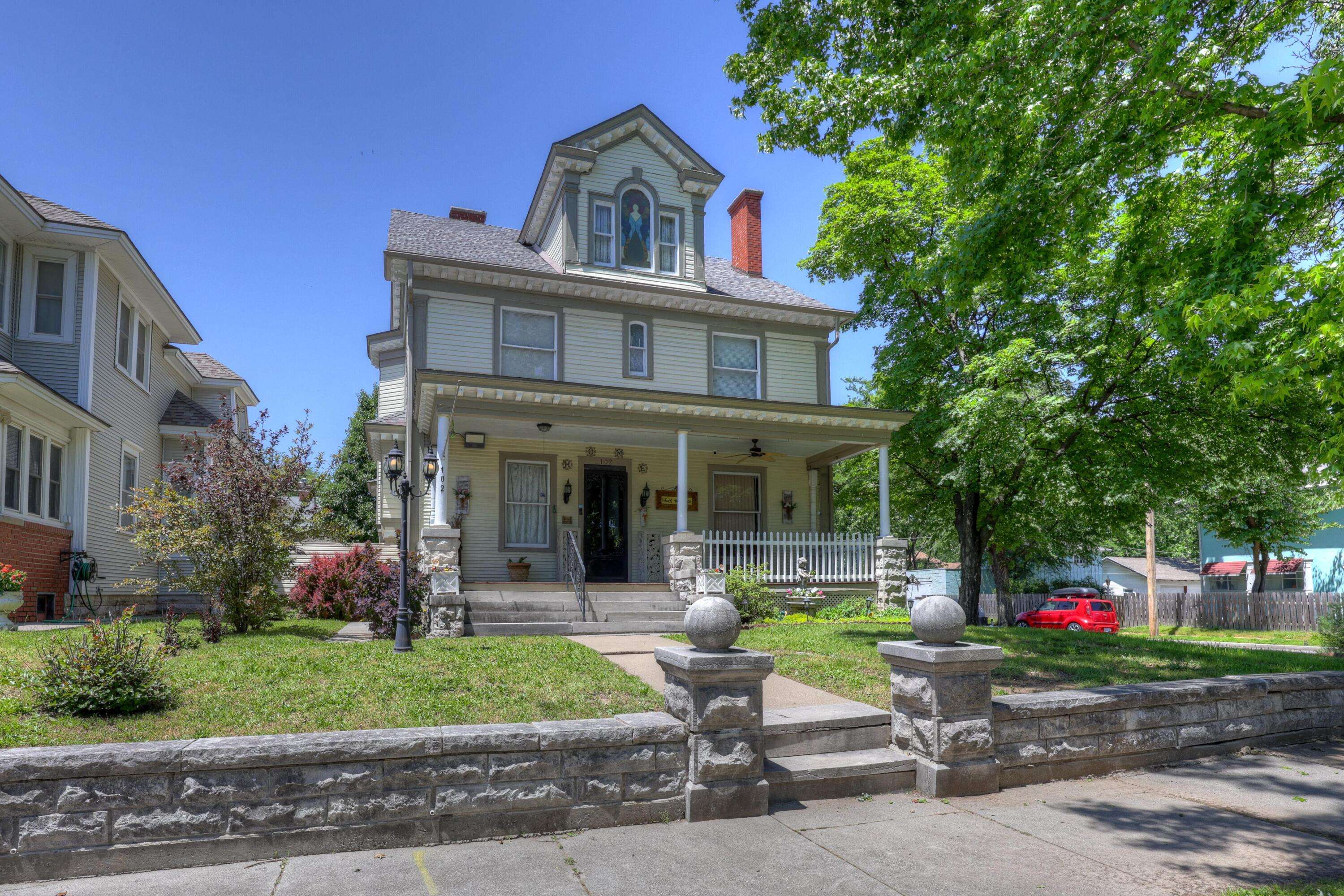 Joplin, MO 64801,102 S Moffet AVE