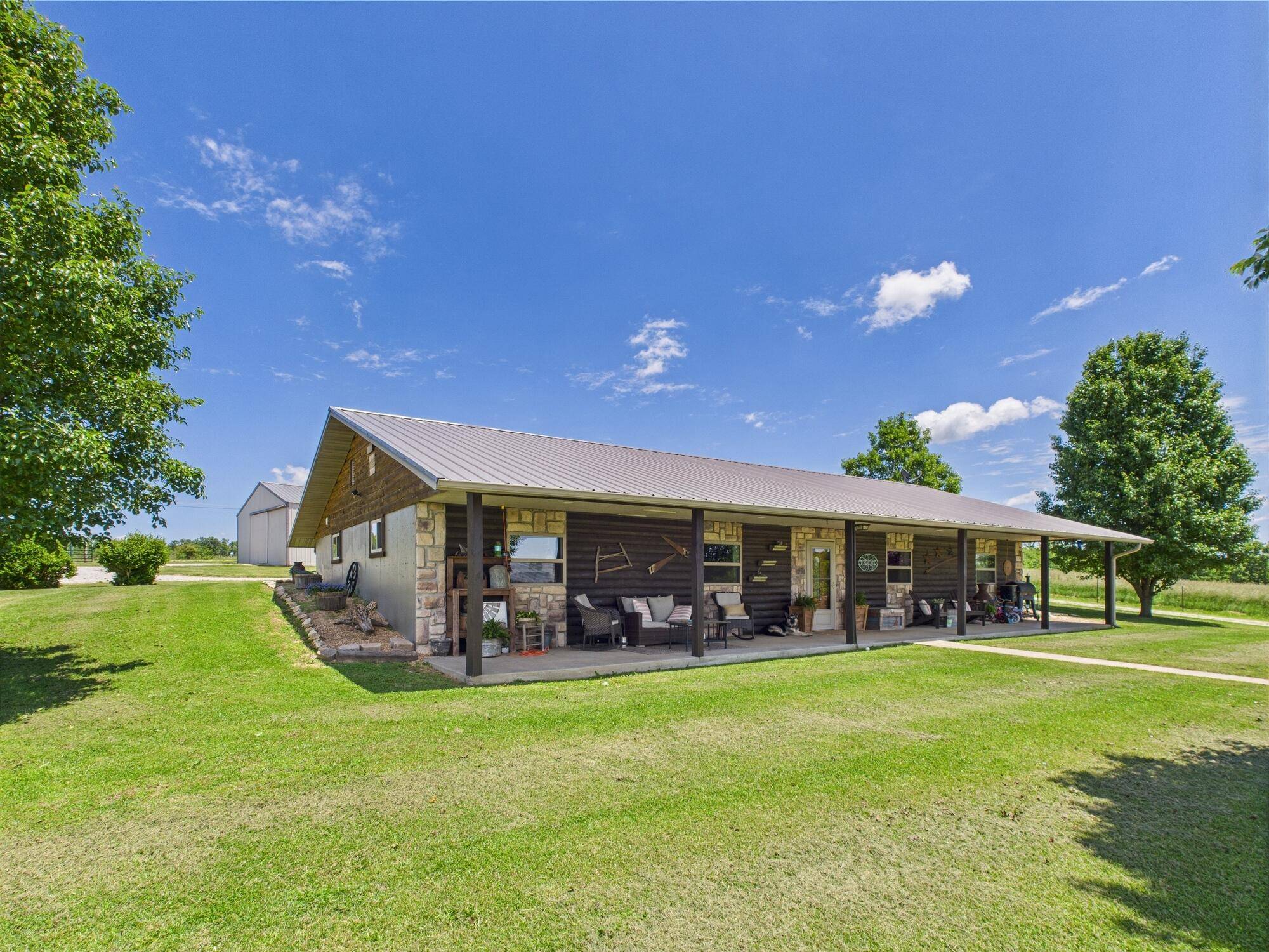 Cabool, MO 65689,14164 Holmes RD