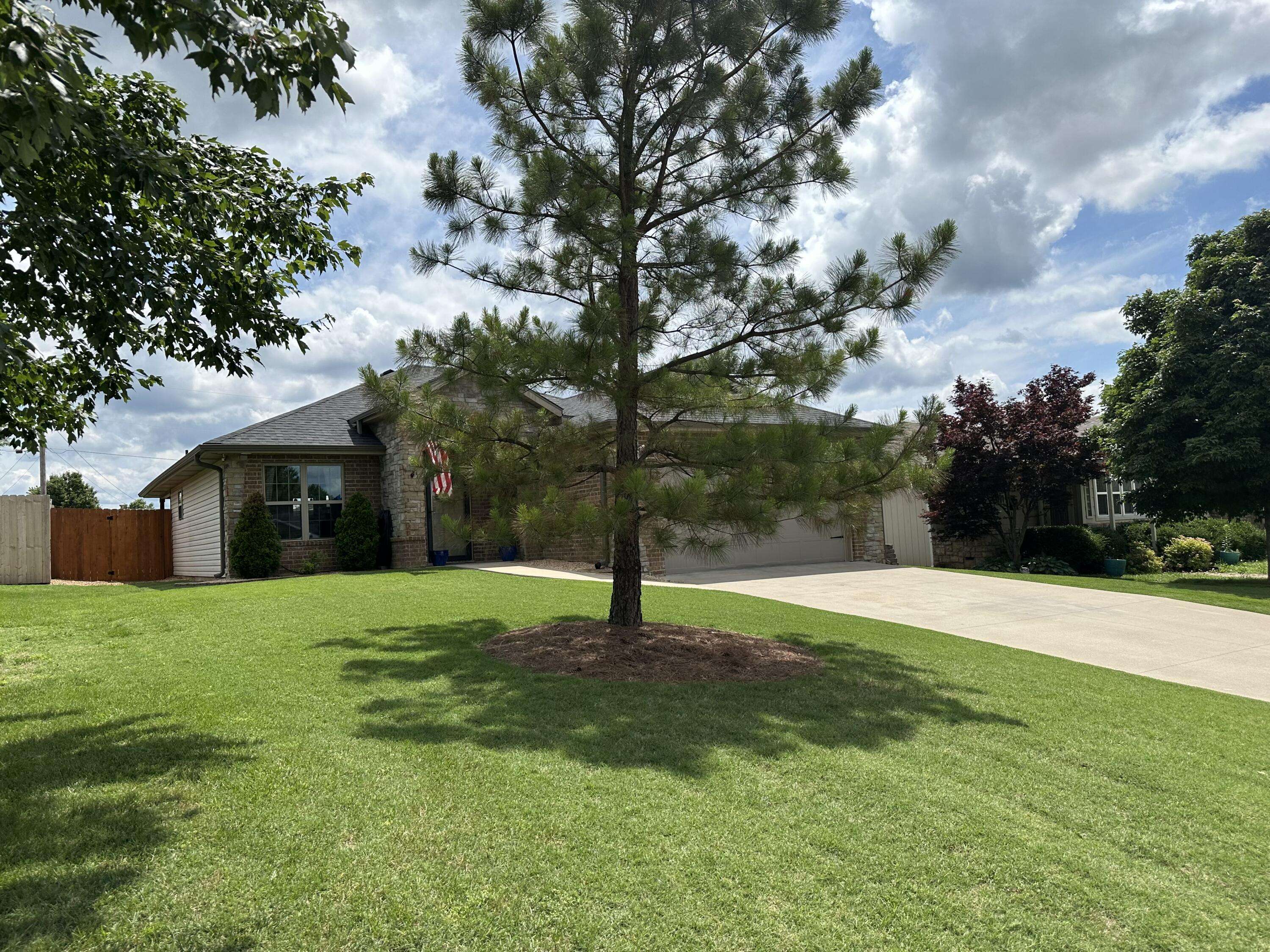 Joplin, MO 64804,2818 E 16th ST