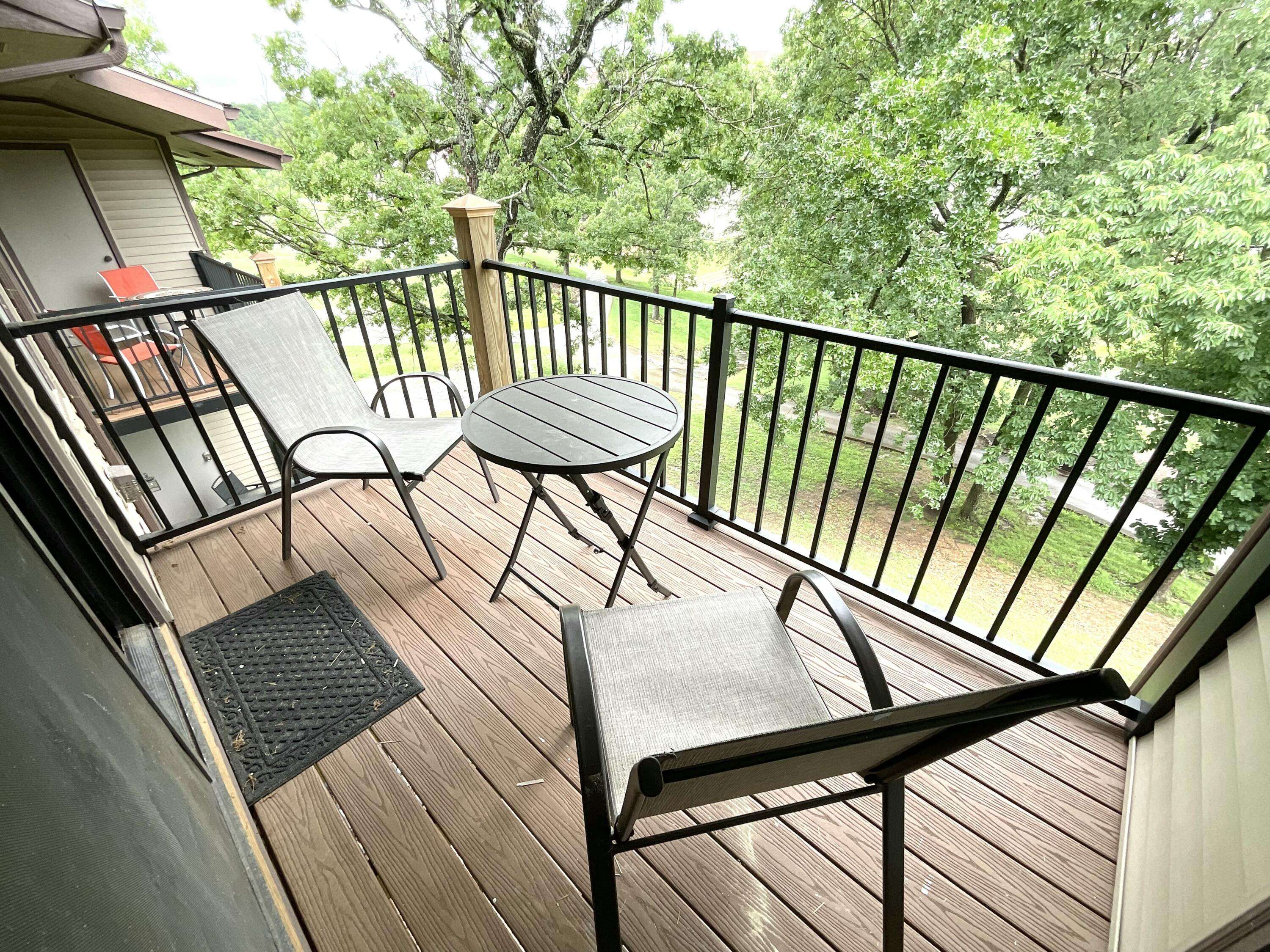 Branson, MO 65616,180 Lake Club DR #19