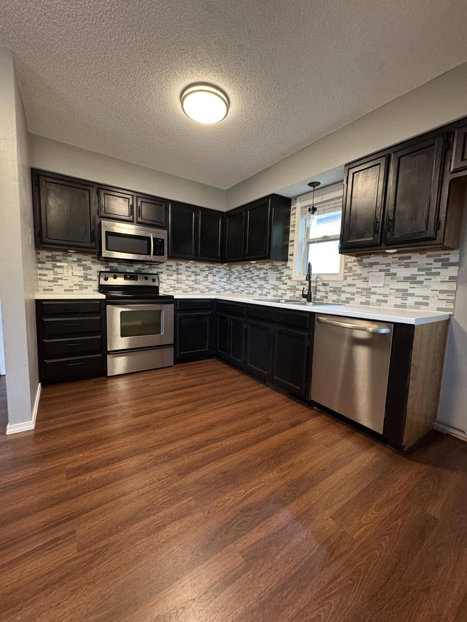 Ozark, MO 65721,2201 S 14th ST